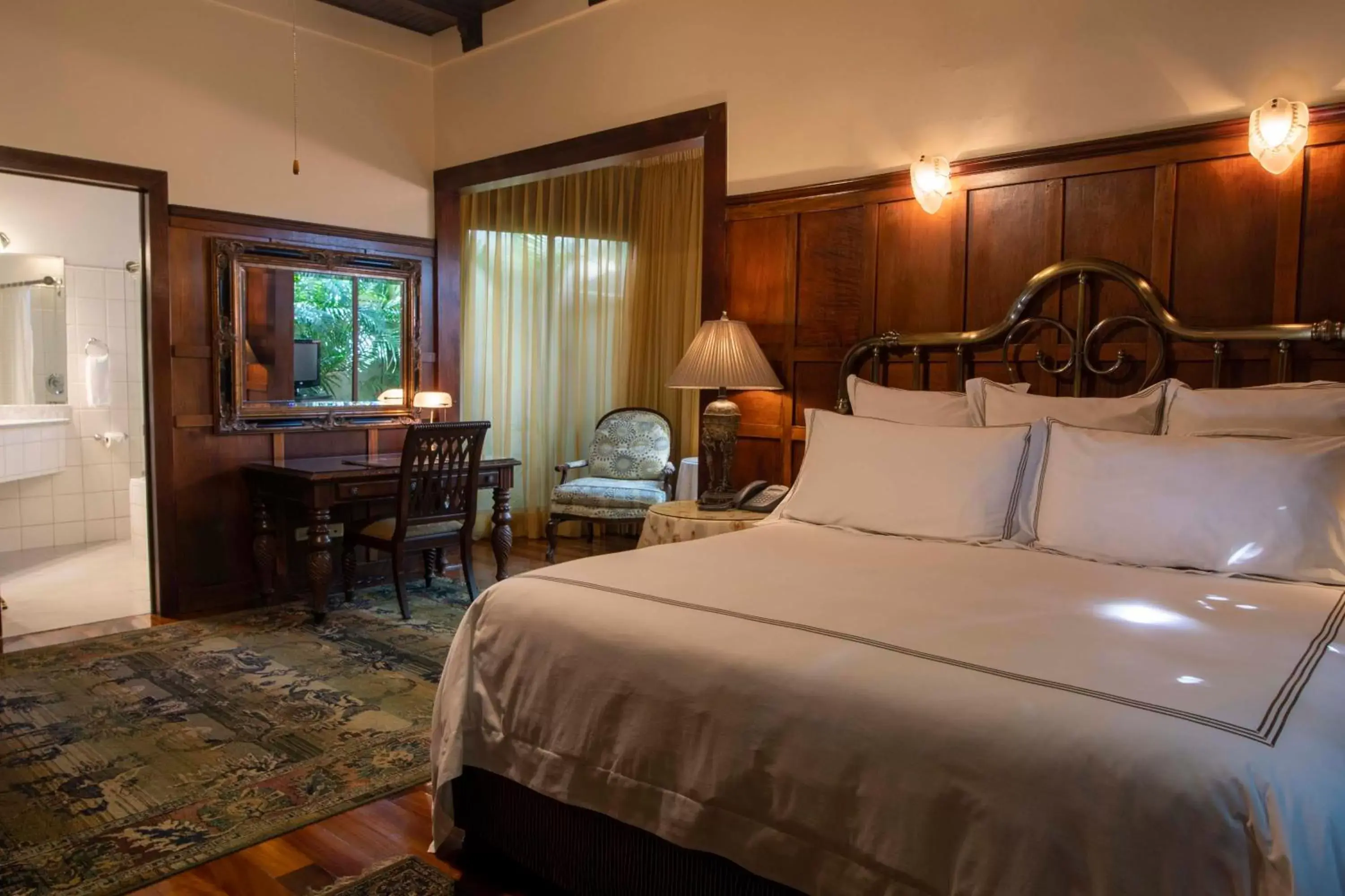 Seating area, Bed in Hotel Grano de Oro