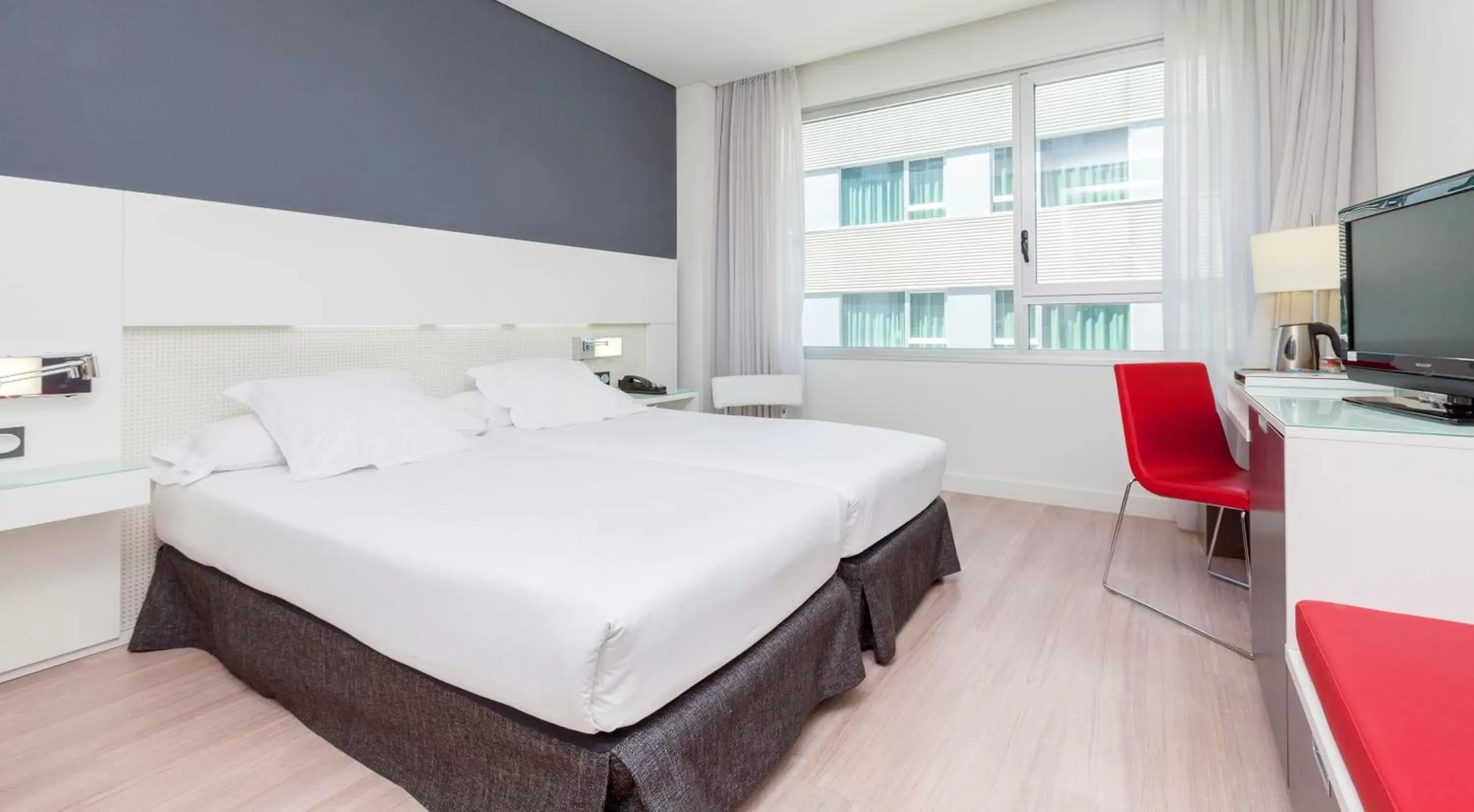 Bed in Axor Feria Bed in Axor Feria