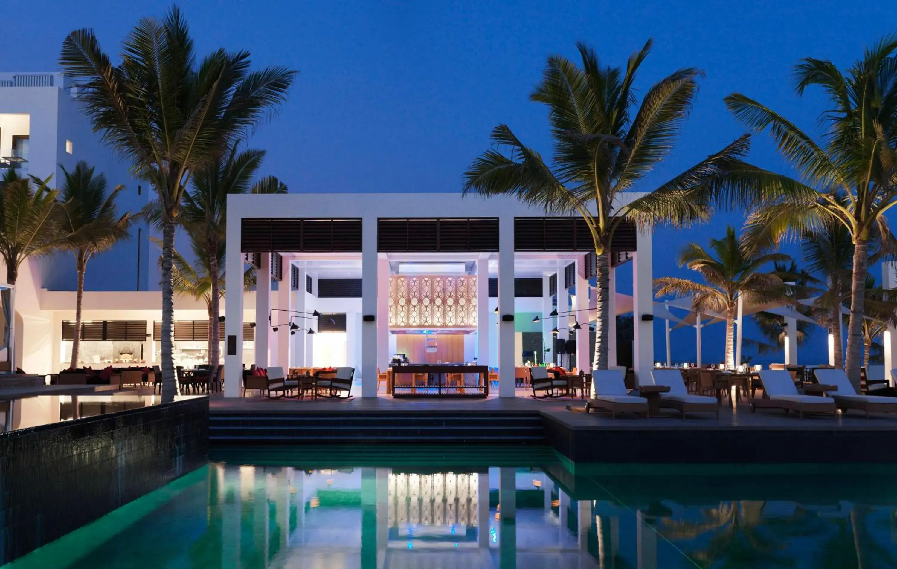Restaurant/places to eat, Swimming Pool in Al Baleed Resort Salalah by Anantara