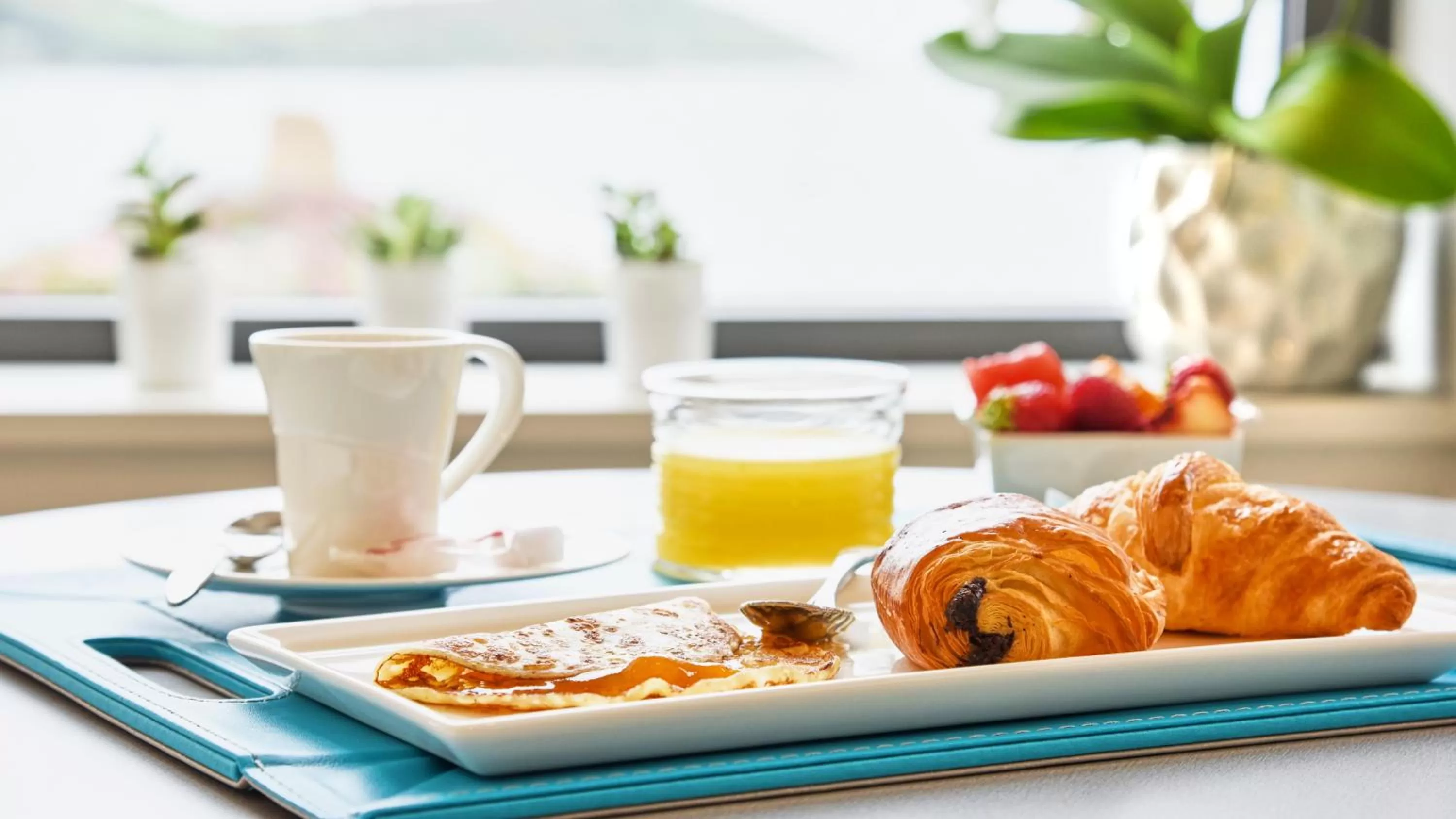 Breakfast in Pavillon de la plage