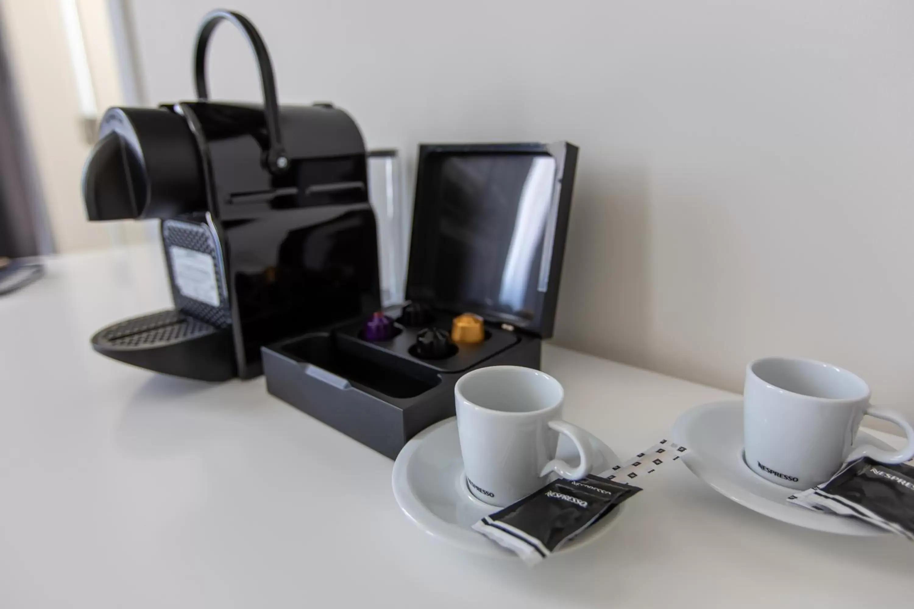 Coffee/tea facilities in Hotel Mondego