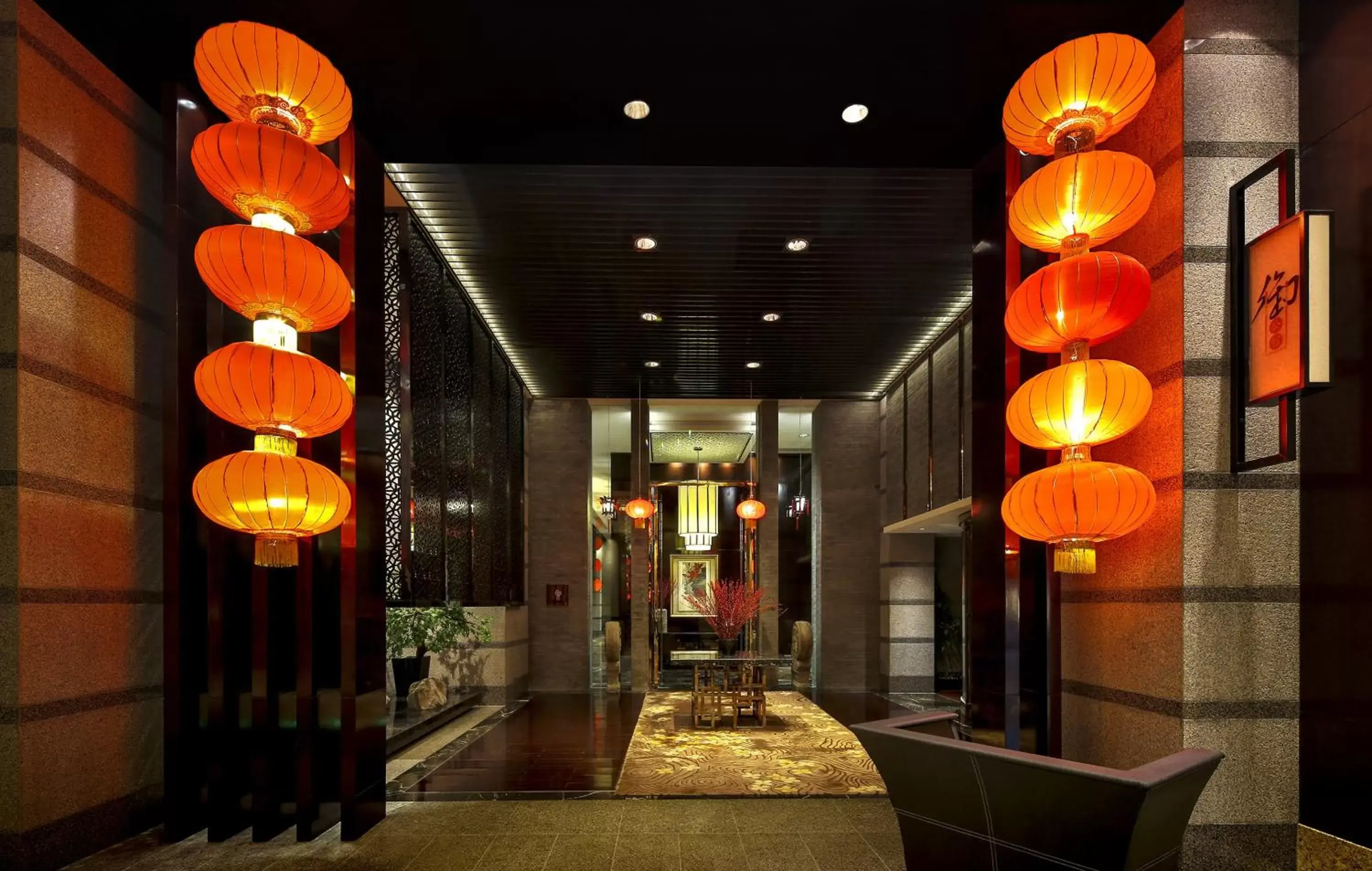 Restaurant/places to eat, Facade/Entrance in Crowne Plaza Chengdu Panda Garden, an IHG Hotel