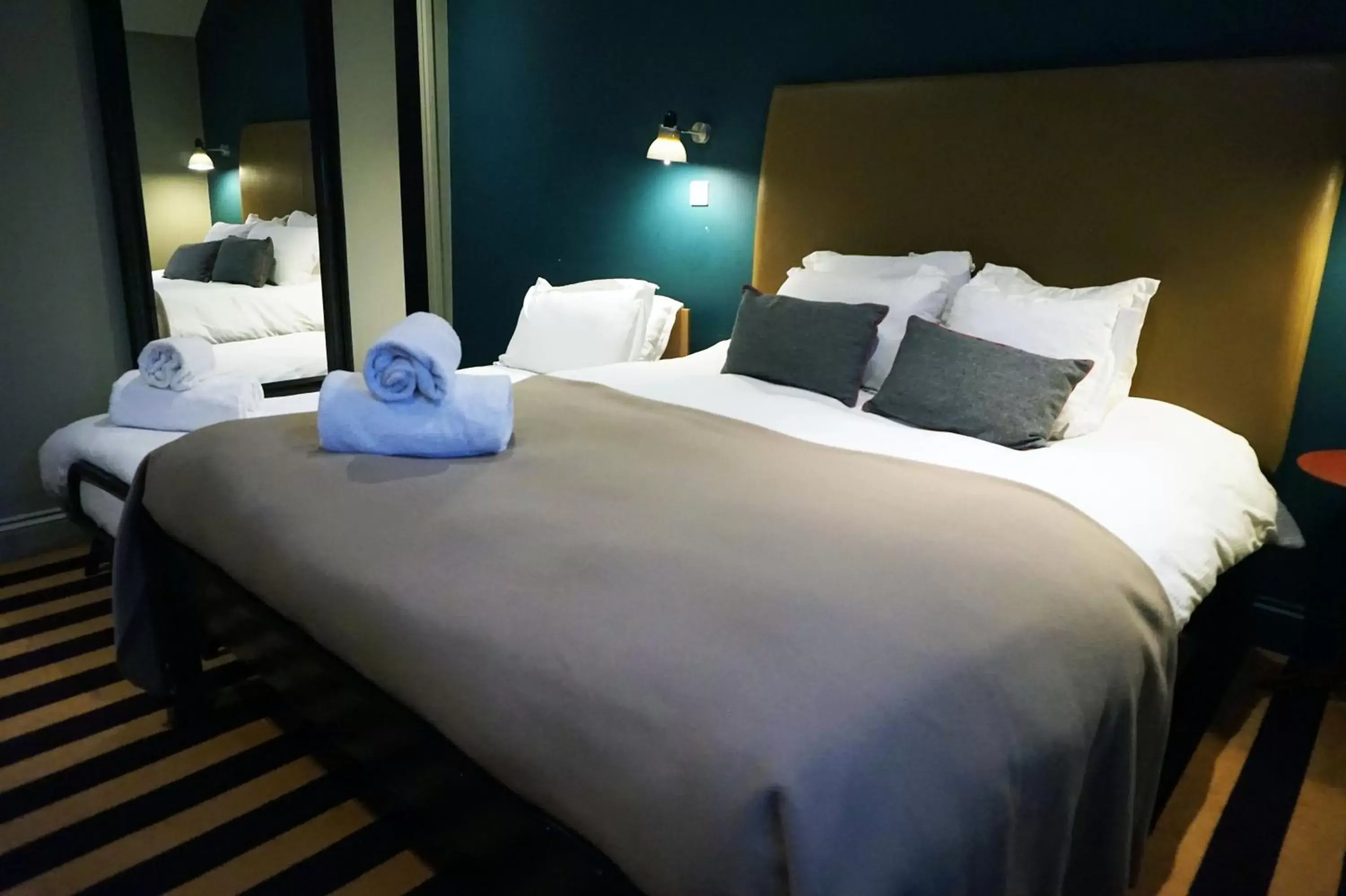 Bed in The Penny Farthing Hotel Bed in The Penny Farthing Hotel