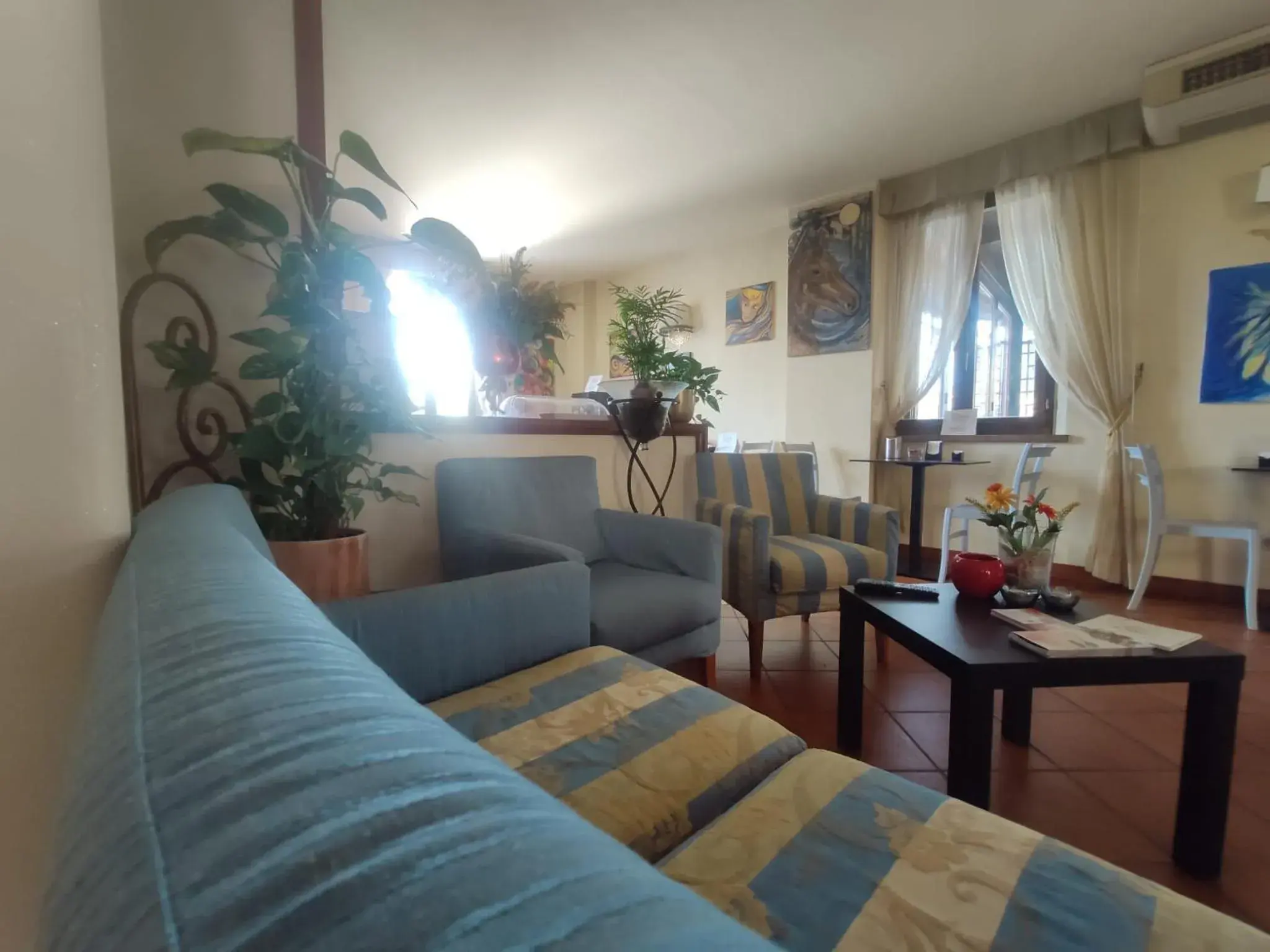 Living room, Seating Area in Hotel Arcobaleno Siena