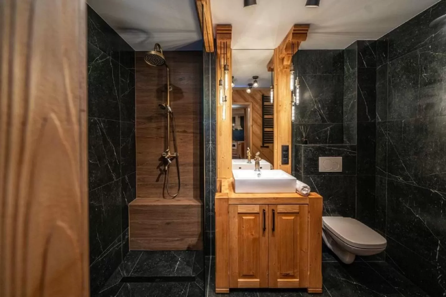 Bathroom in Aparthotel Giewont