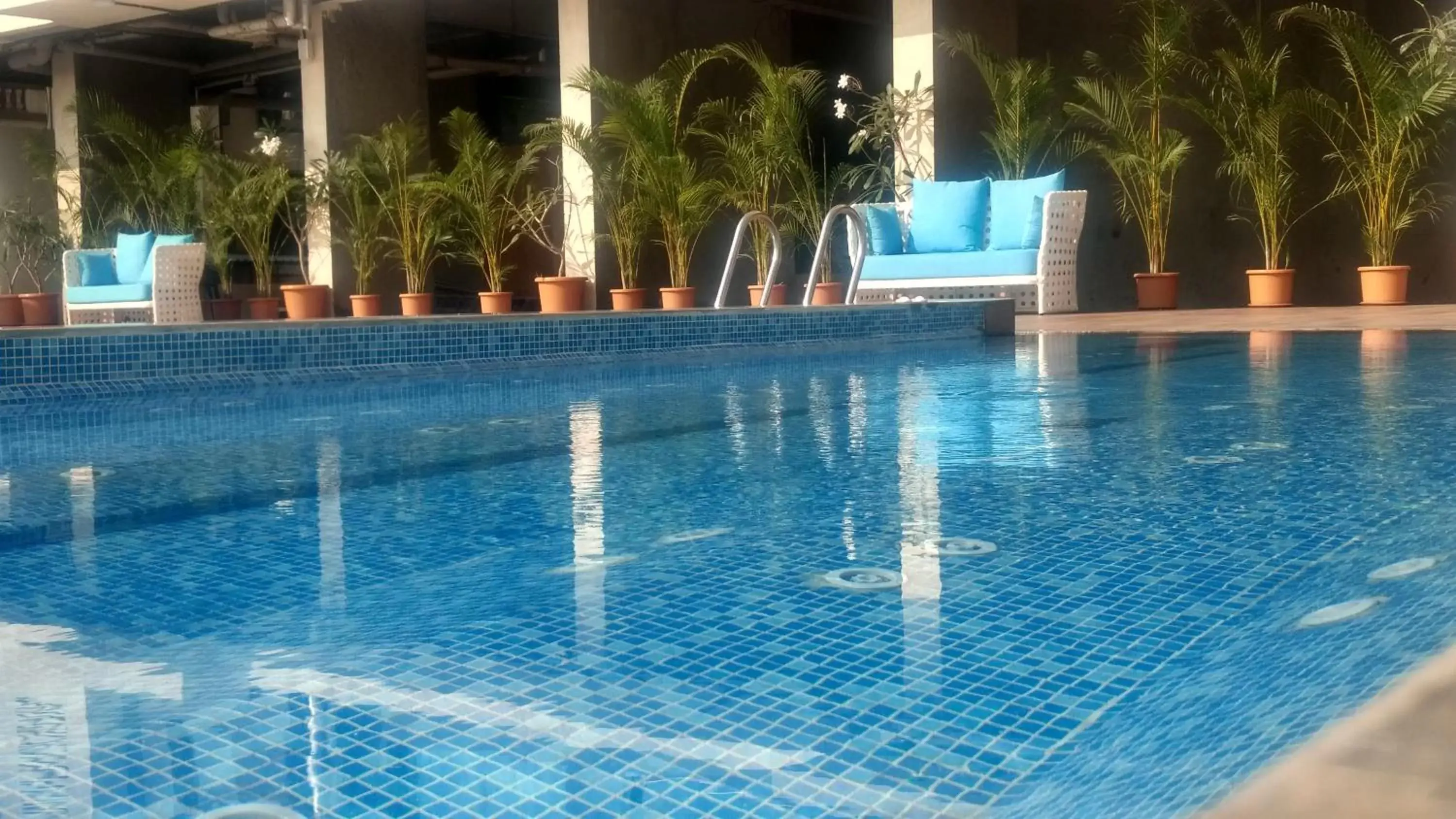 Swimming Pool in Ramee Techome