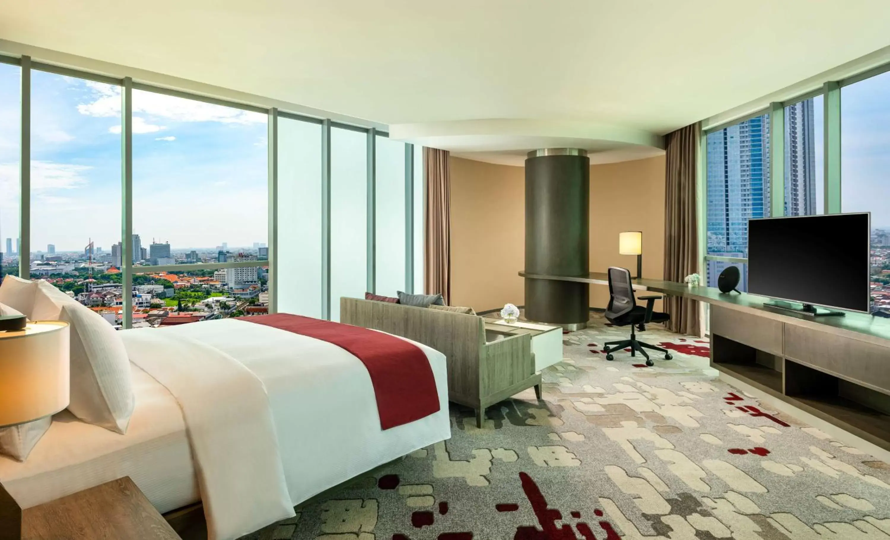 Bedroom in DoubleTree by Hilton Surabaya