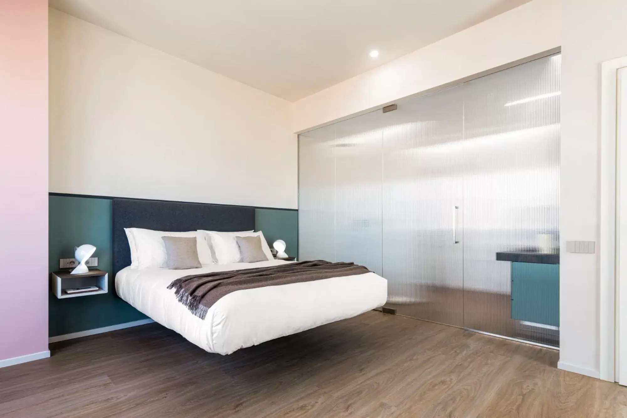 Bed in Open Hotel Bed in Open Hotel