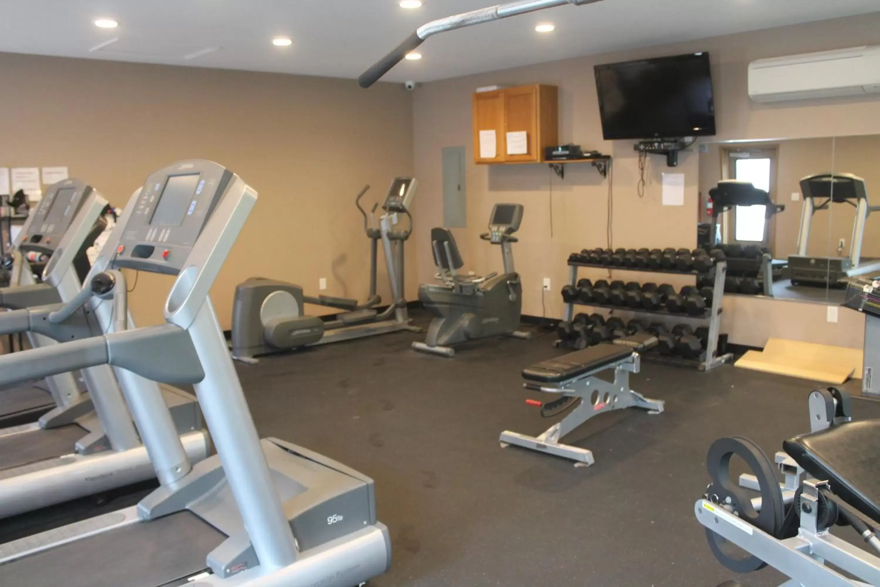 Fitness centre/facilities, Fitness Center/Facilities in Bell's Extended Stay and Suites