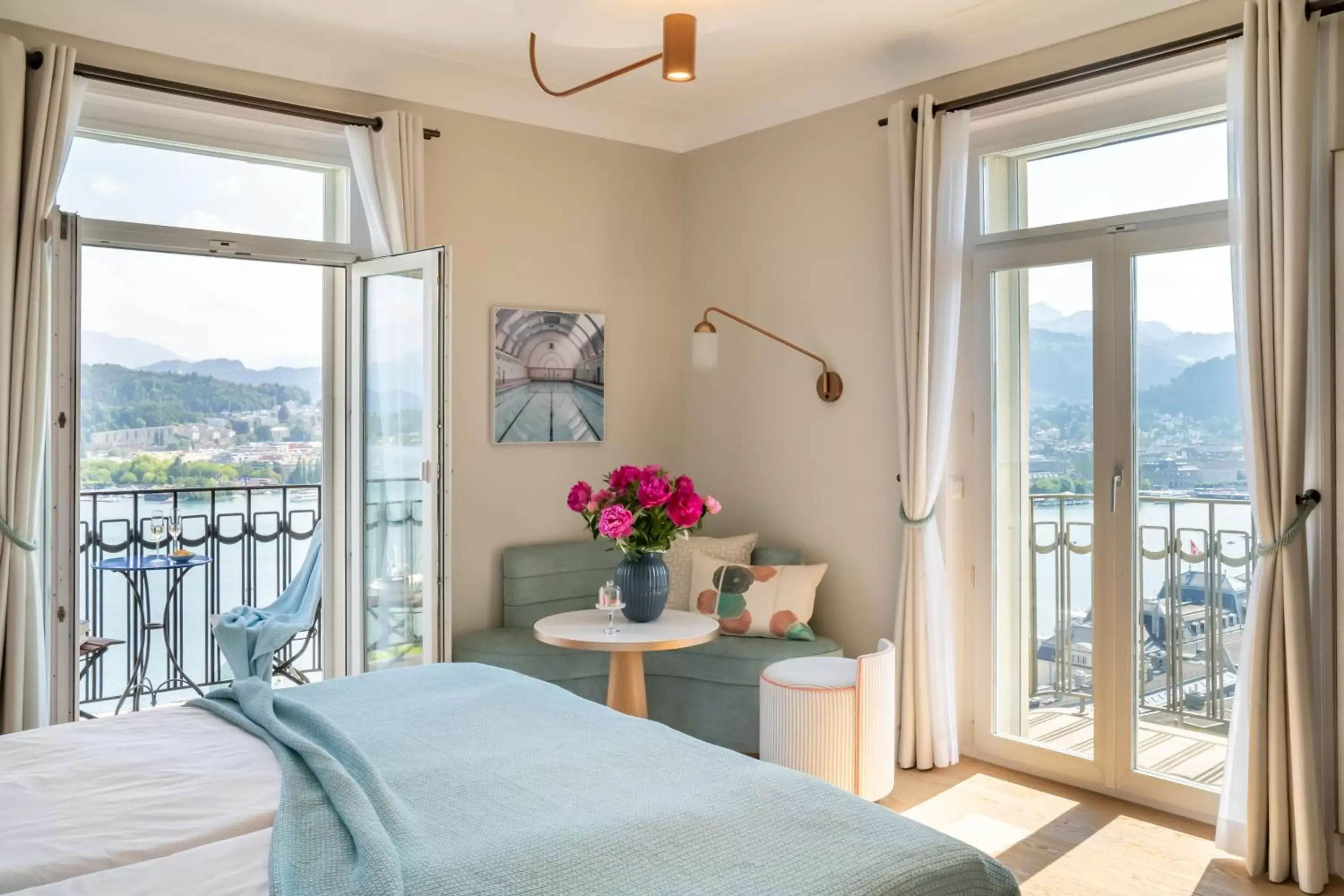 Bedroom, Mountain View in Art Deco Hotel Montana Luzern