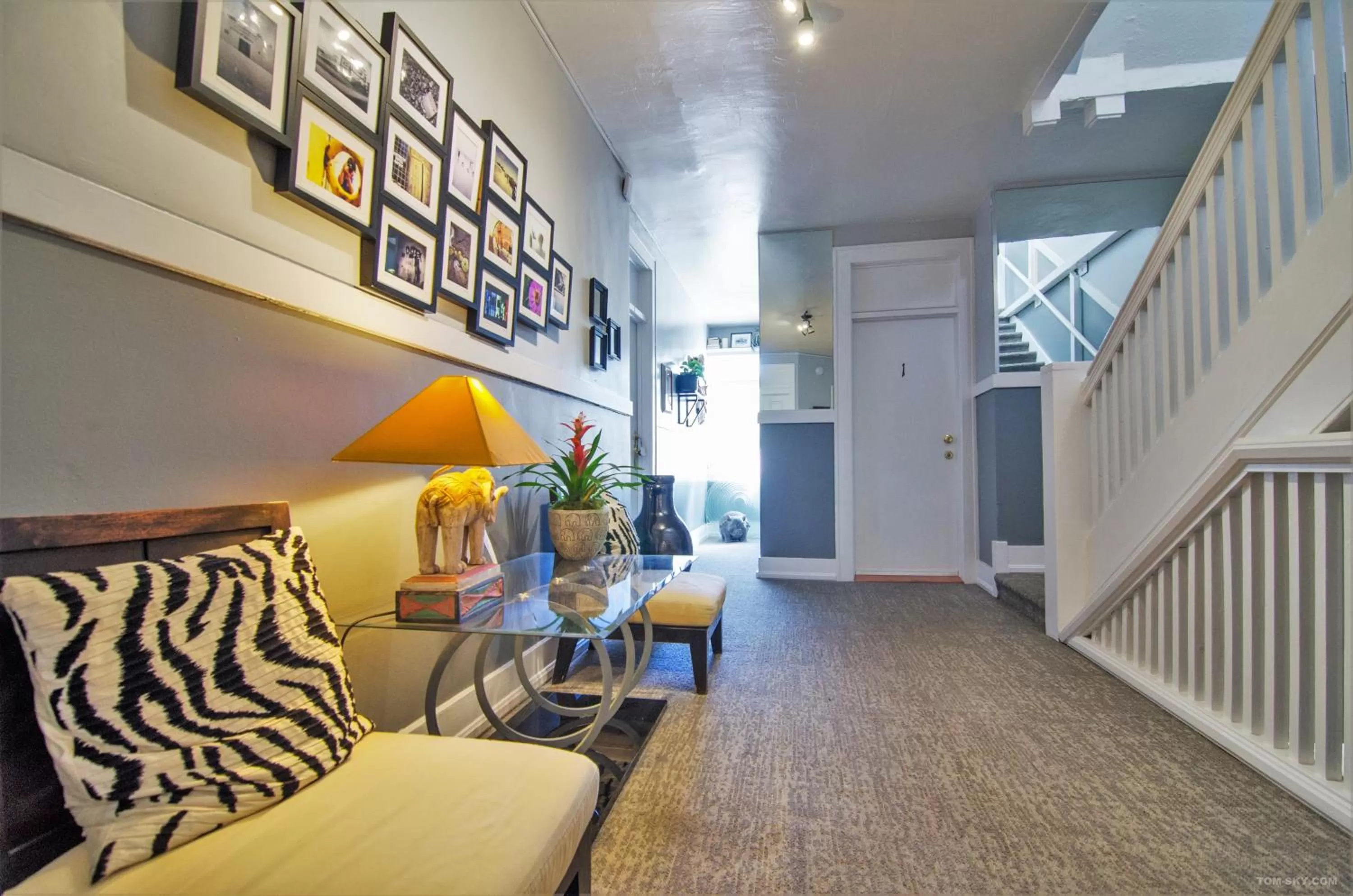 Decorative detail in Hotel Royal