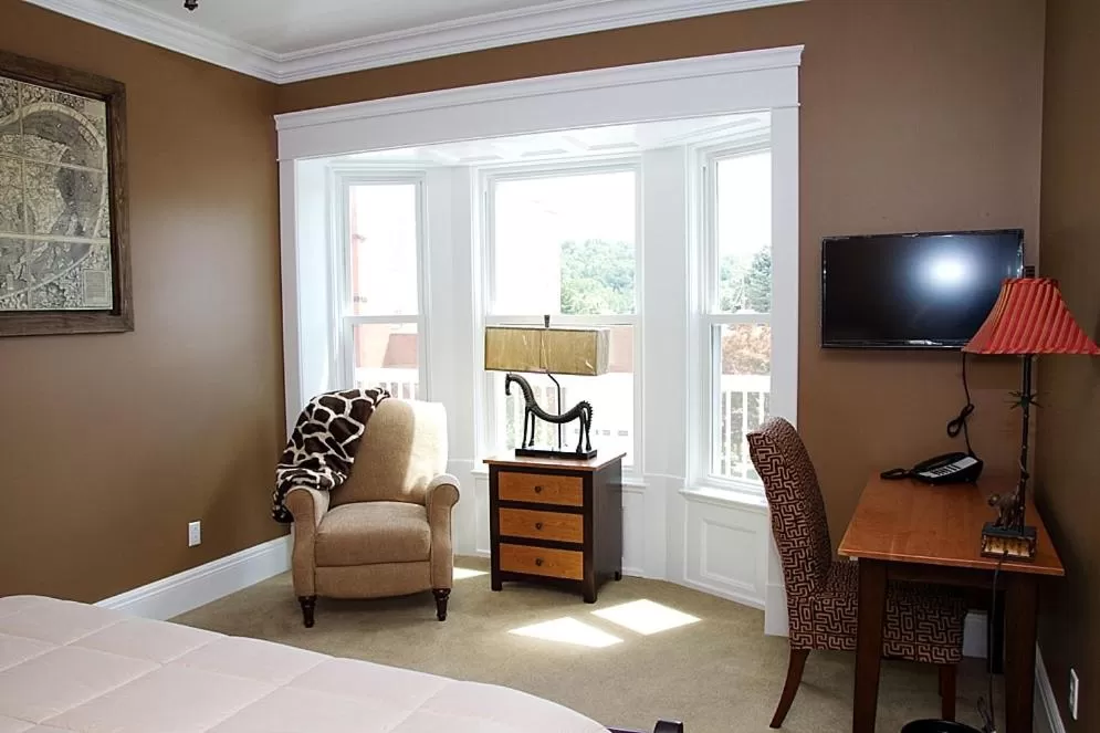 Seating Area in Wishmaker House B&b