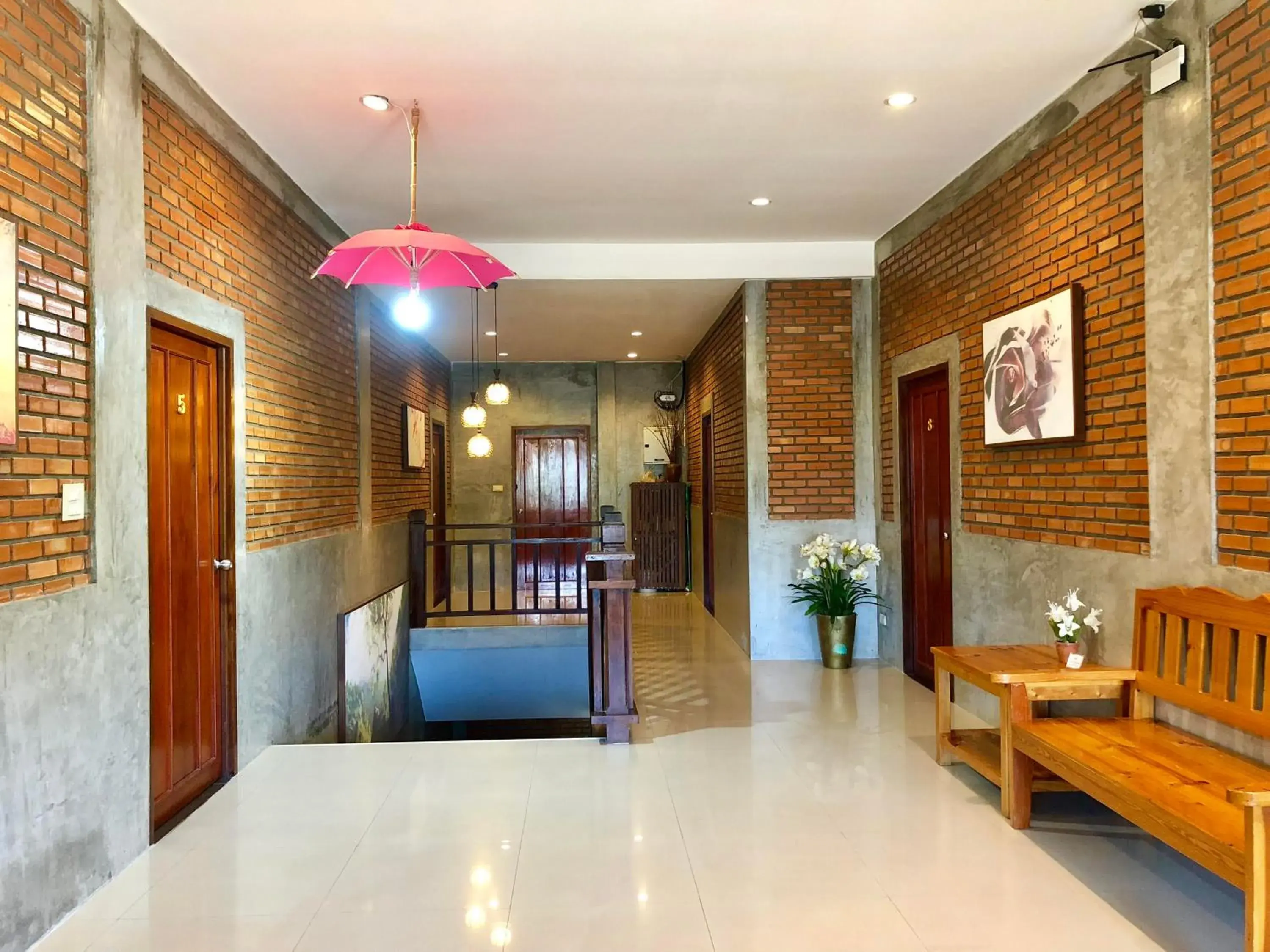 Lobby/Reception in Home Inn Pai @ Garden