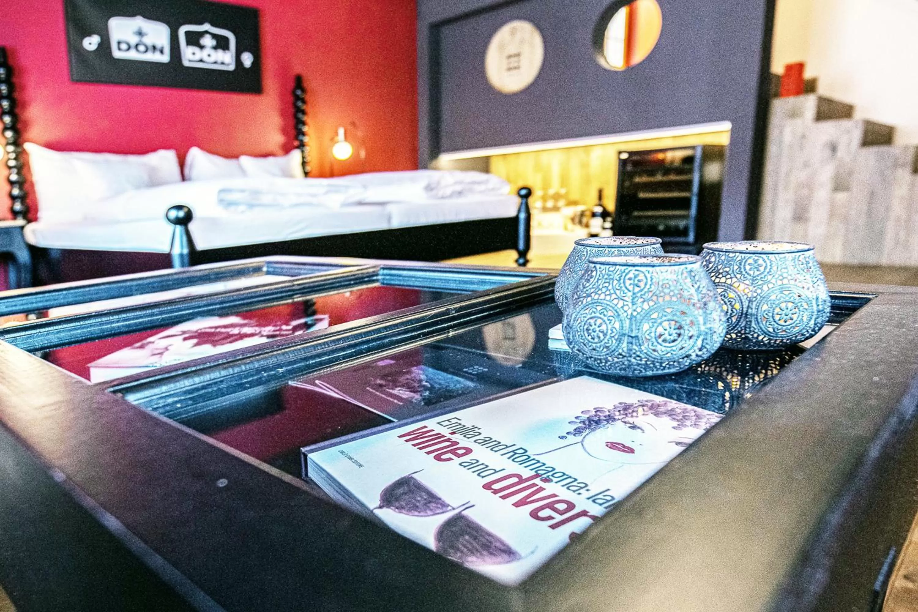 Photo of the whole room, Bed in Hirschen Erlinsbach Swiss Quality