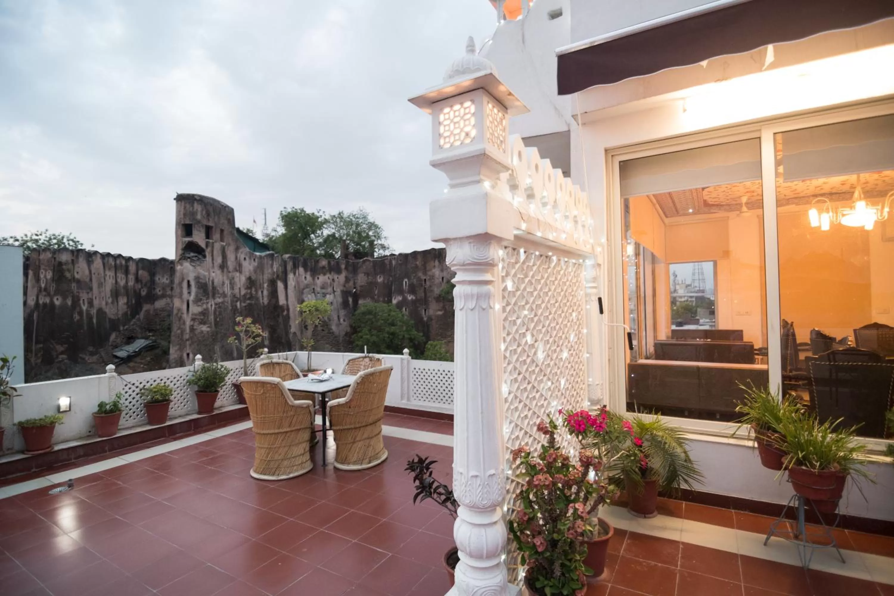 Restaurant/places to eat in Chitra Katha - A Story Per Stay