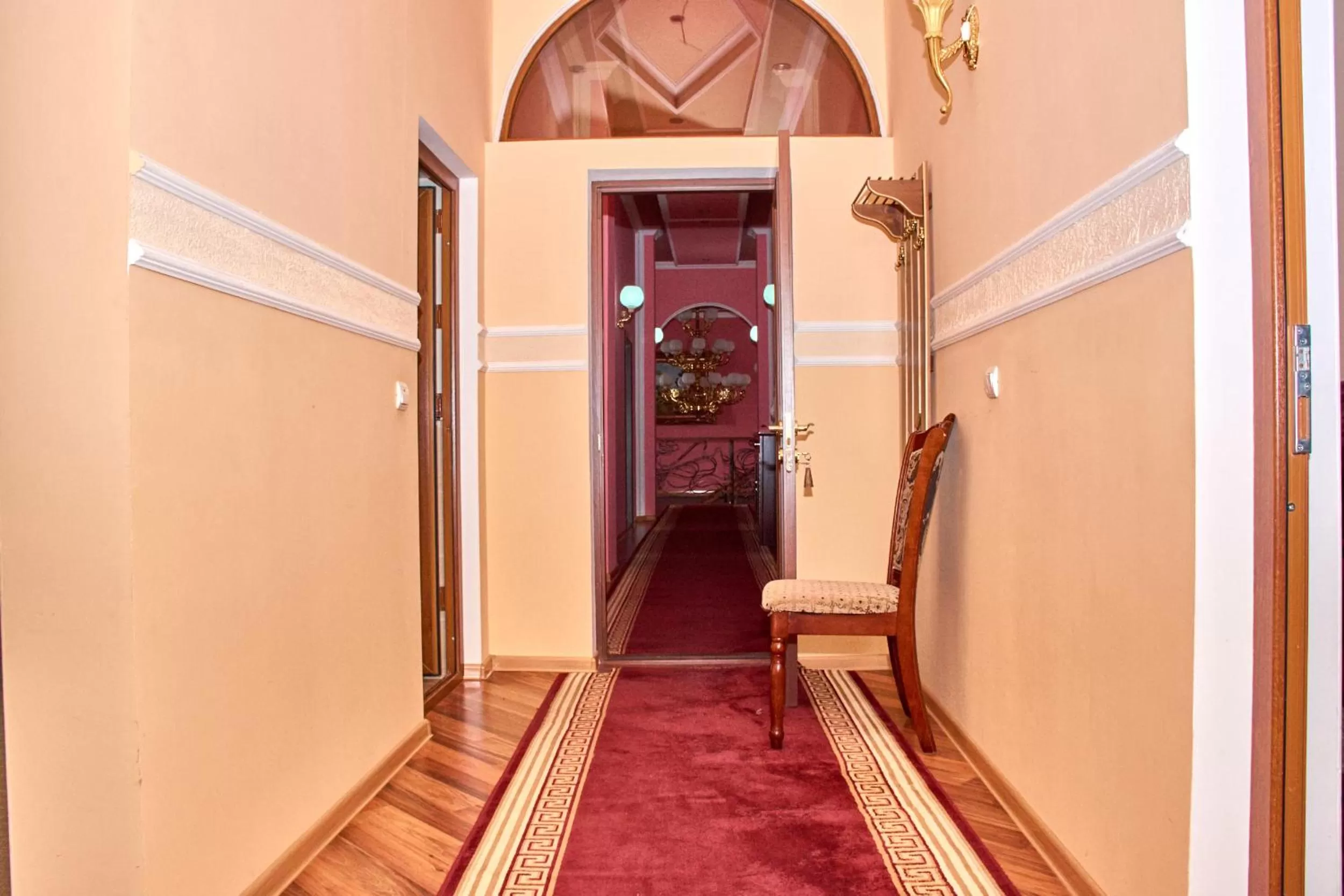 Other in Hotel Art-Seg