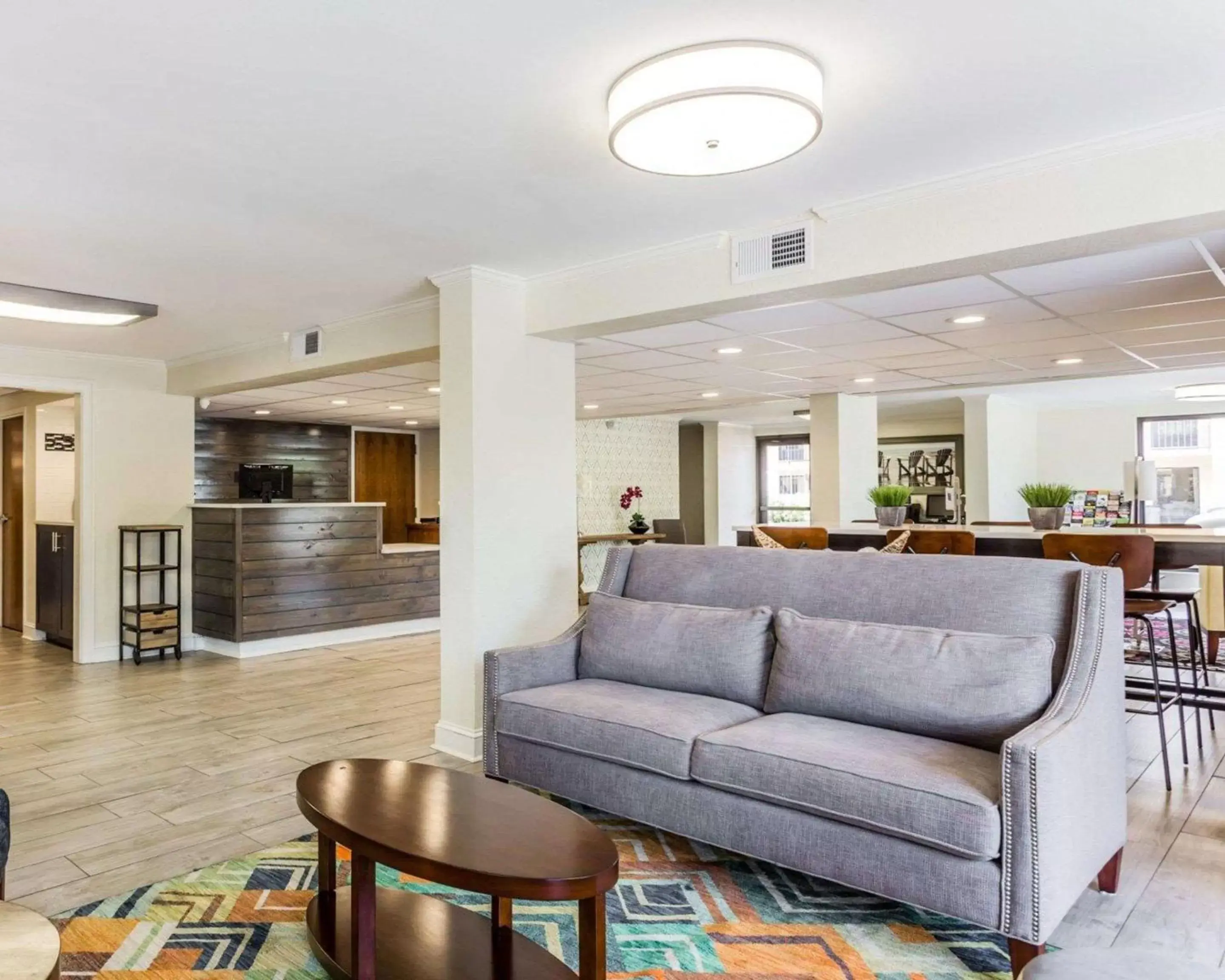 Lobby or reception, Lobby/Reception in Quality Inn Mt. Pleasant – Charleston