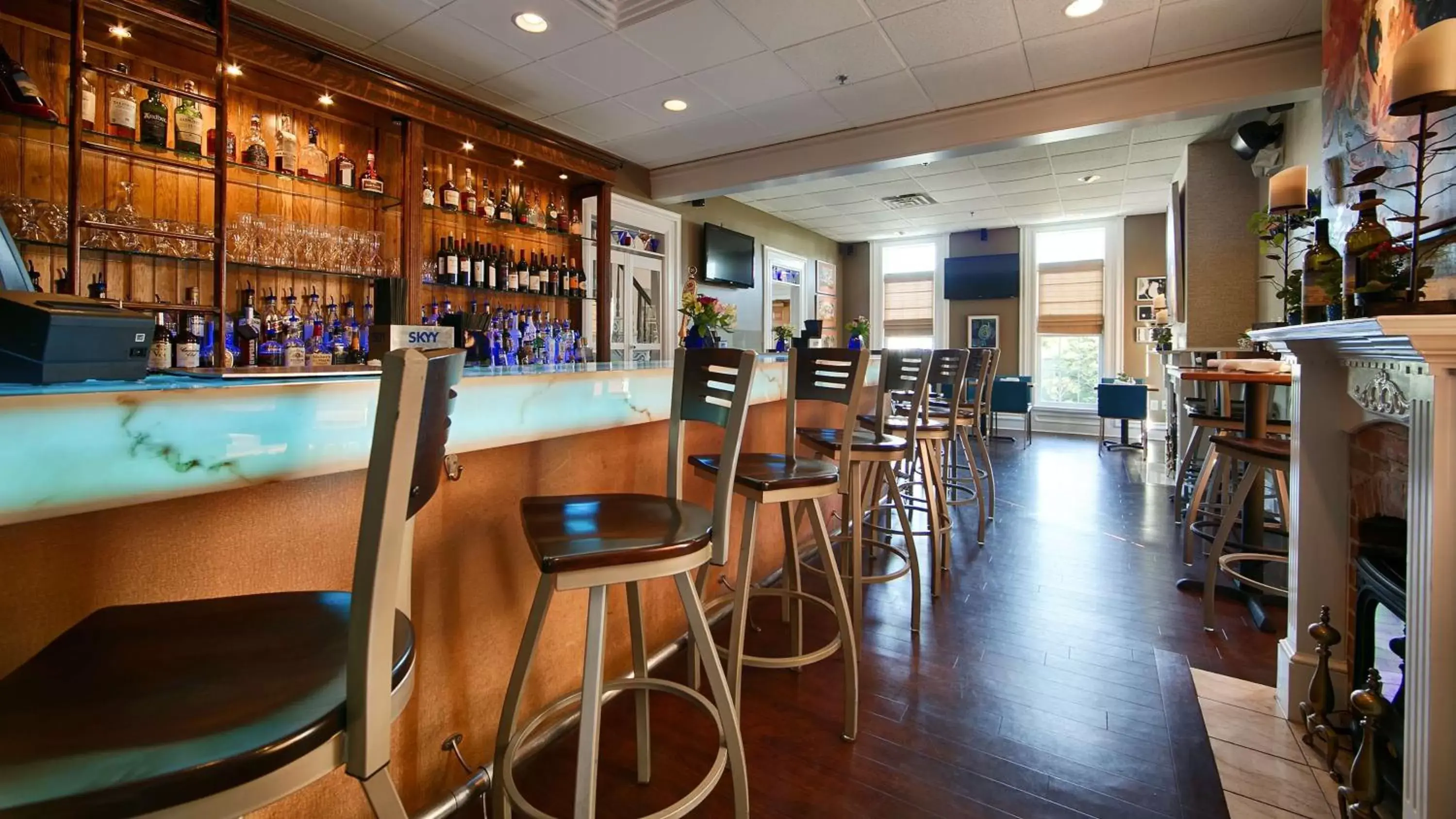 Restaurant/places to eat, Lounge/Bar in Best Western Plus Mentor-Cleveland Northeast