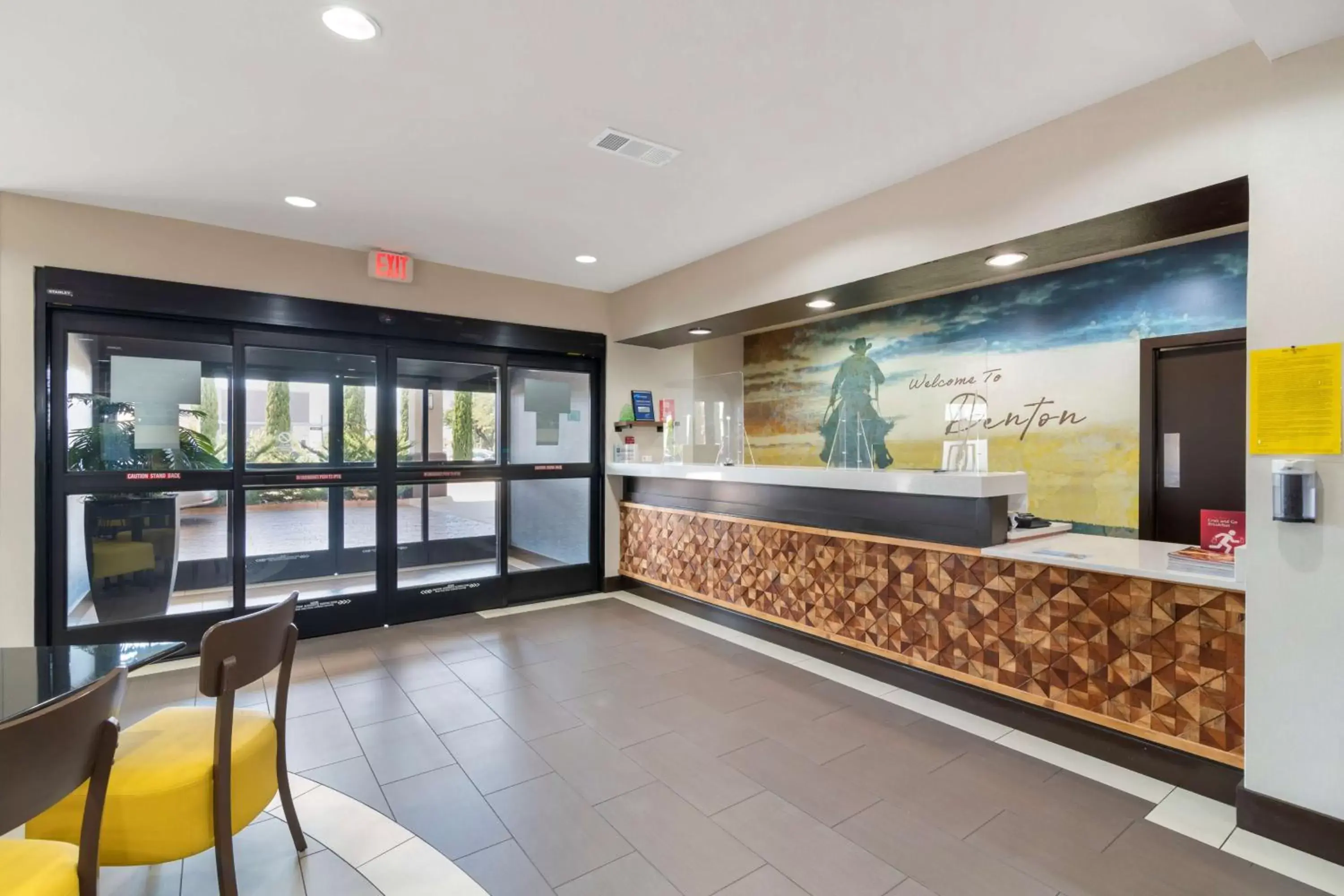 Lobby or reception, Lobby/Reception in Best Western Plus Denton Inn & Suites