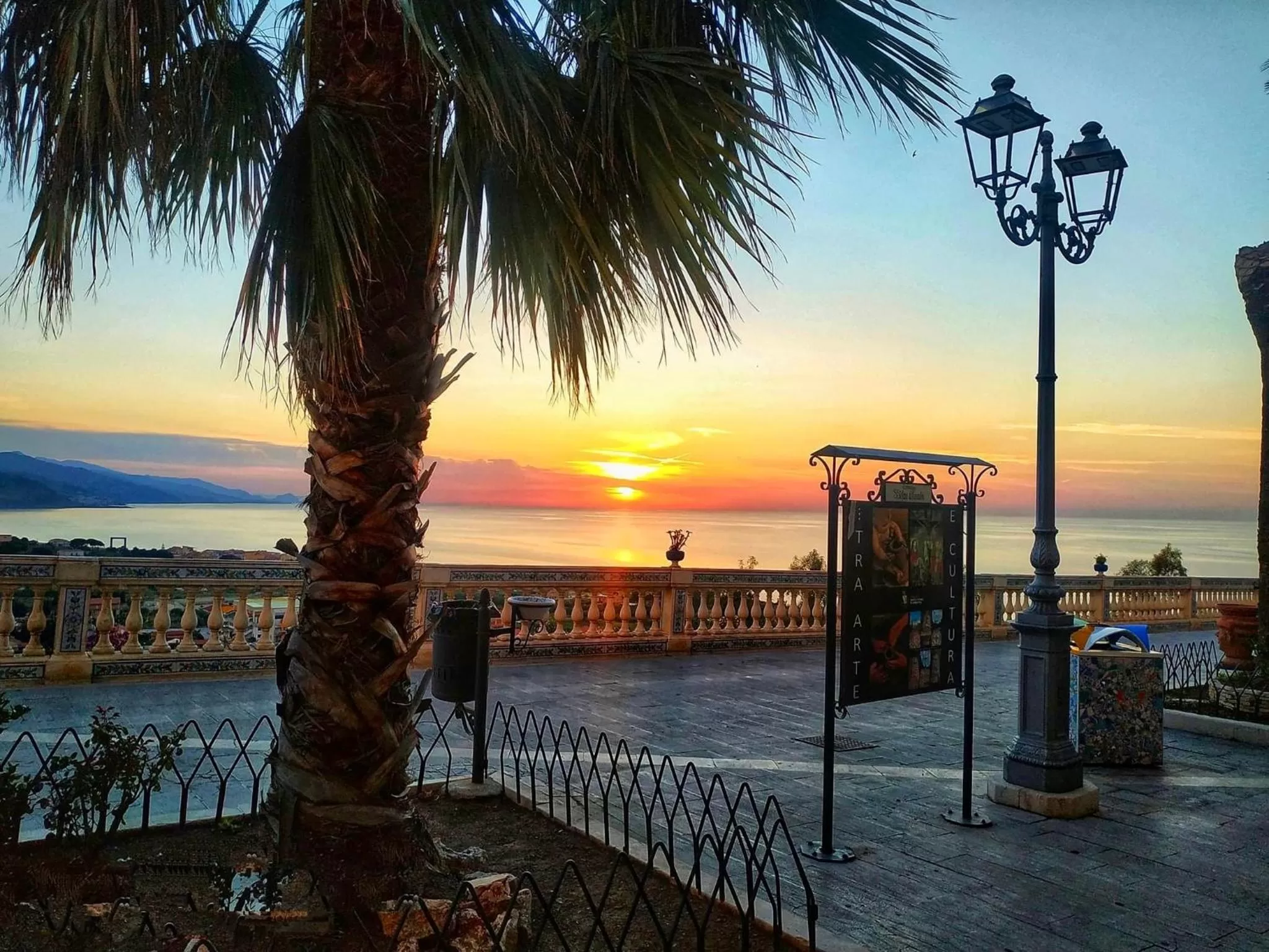 THE PALACE B&B and Apartments