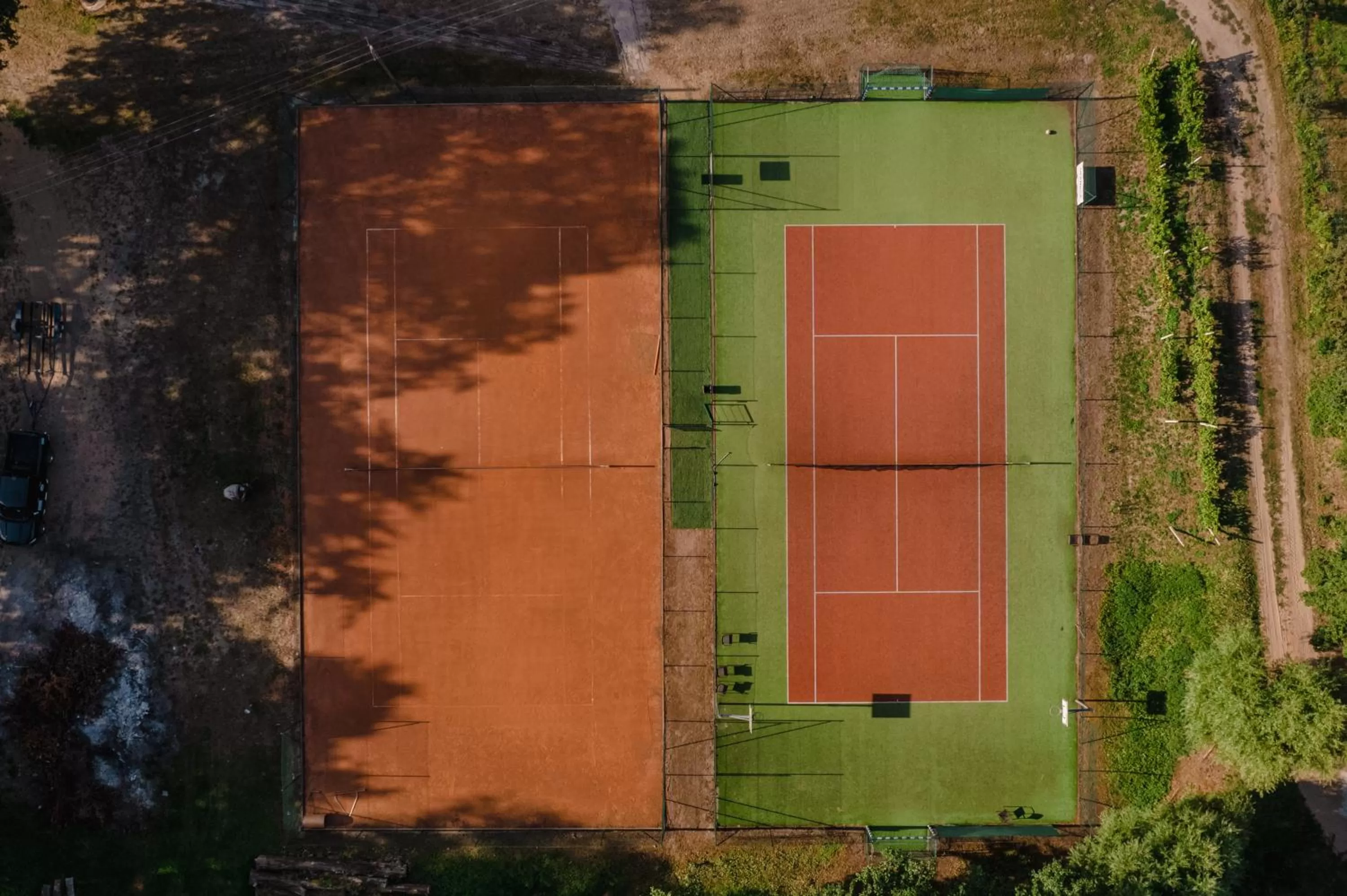 Tennis court in Olandia