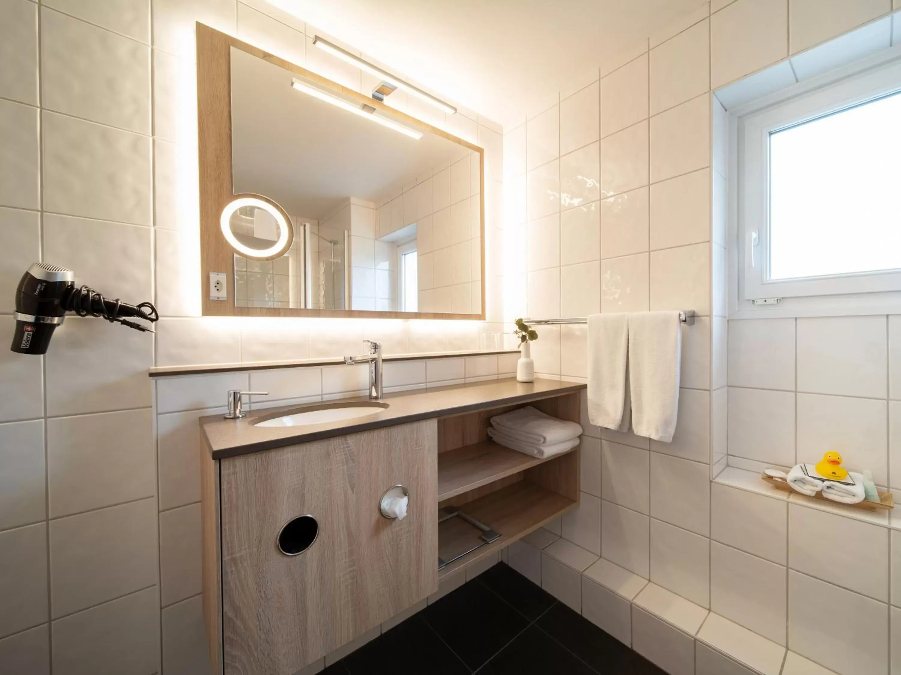 Bathroom in Hotel Spalentor - Ihr sympathisches Stadthotel