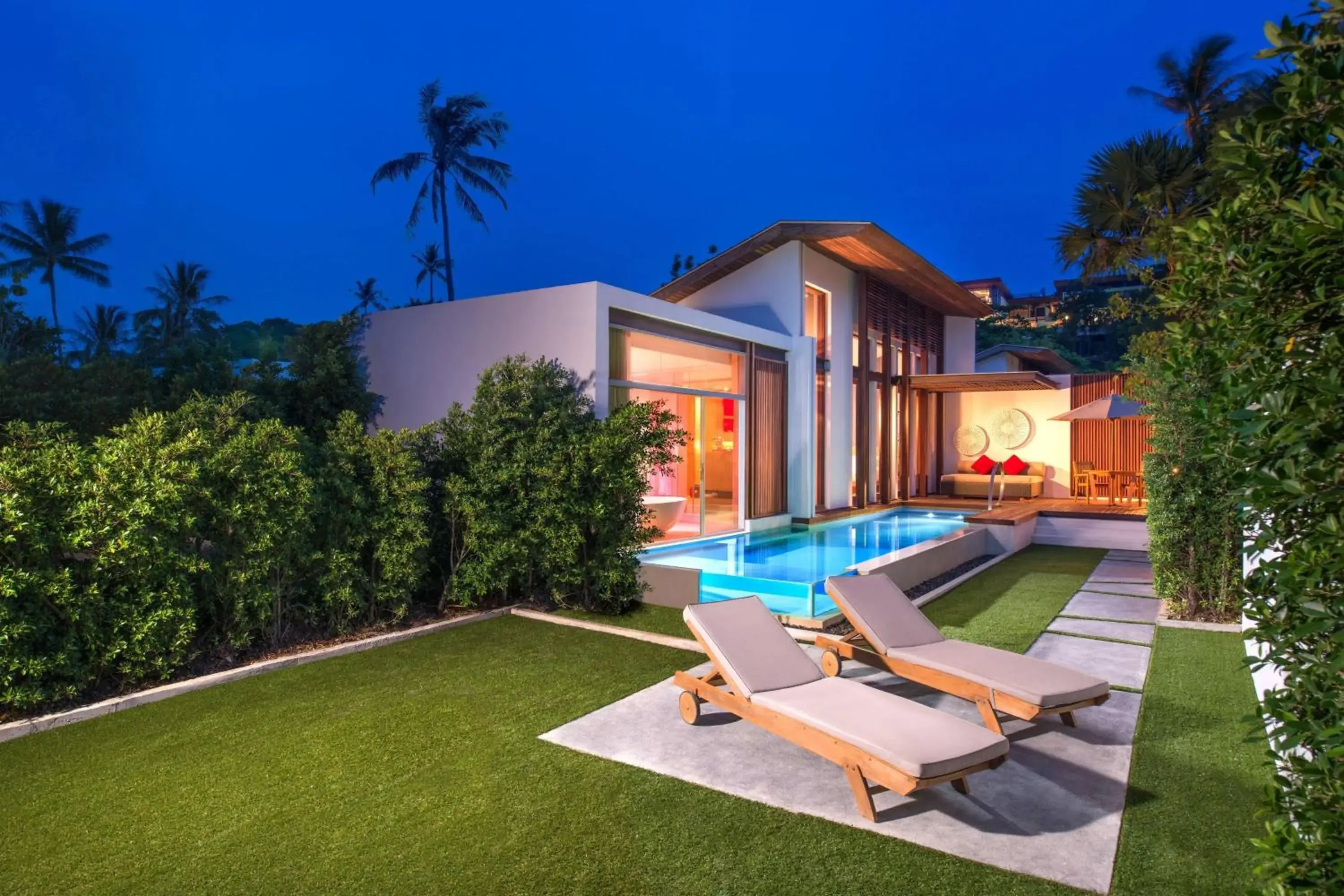 Photo of the whole room, Swimming Pool in W Koh Samui