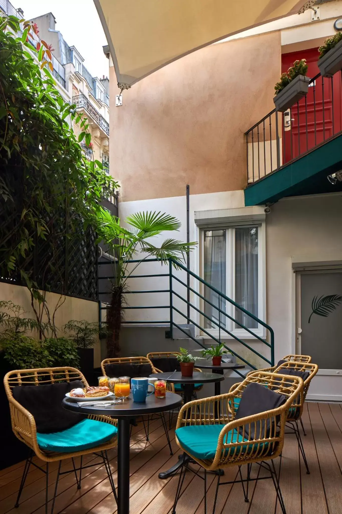 Patio in Hotel Apolonia Paris Montmartre; Sure Hotel Collection by Best Western