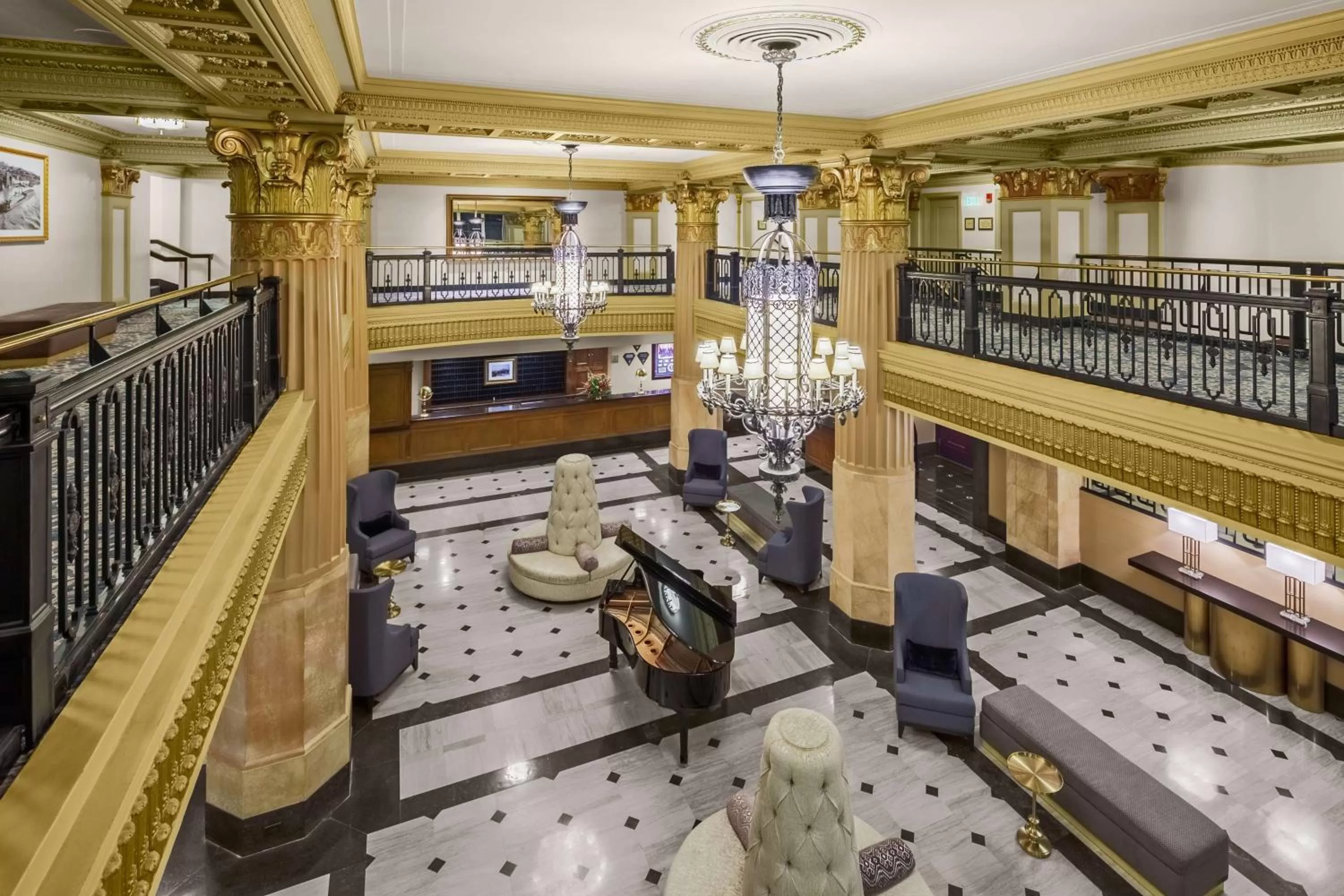 Lobby or reception in Hilton President Kansas City