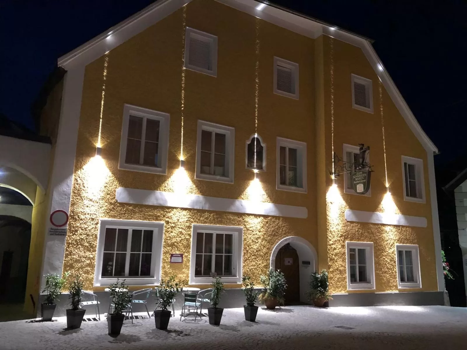 Facade/entrance in Gasthof-Pension Schwarzer Bär