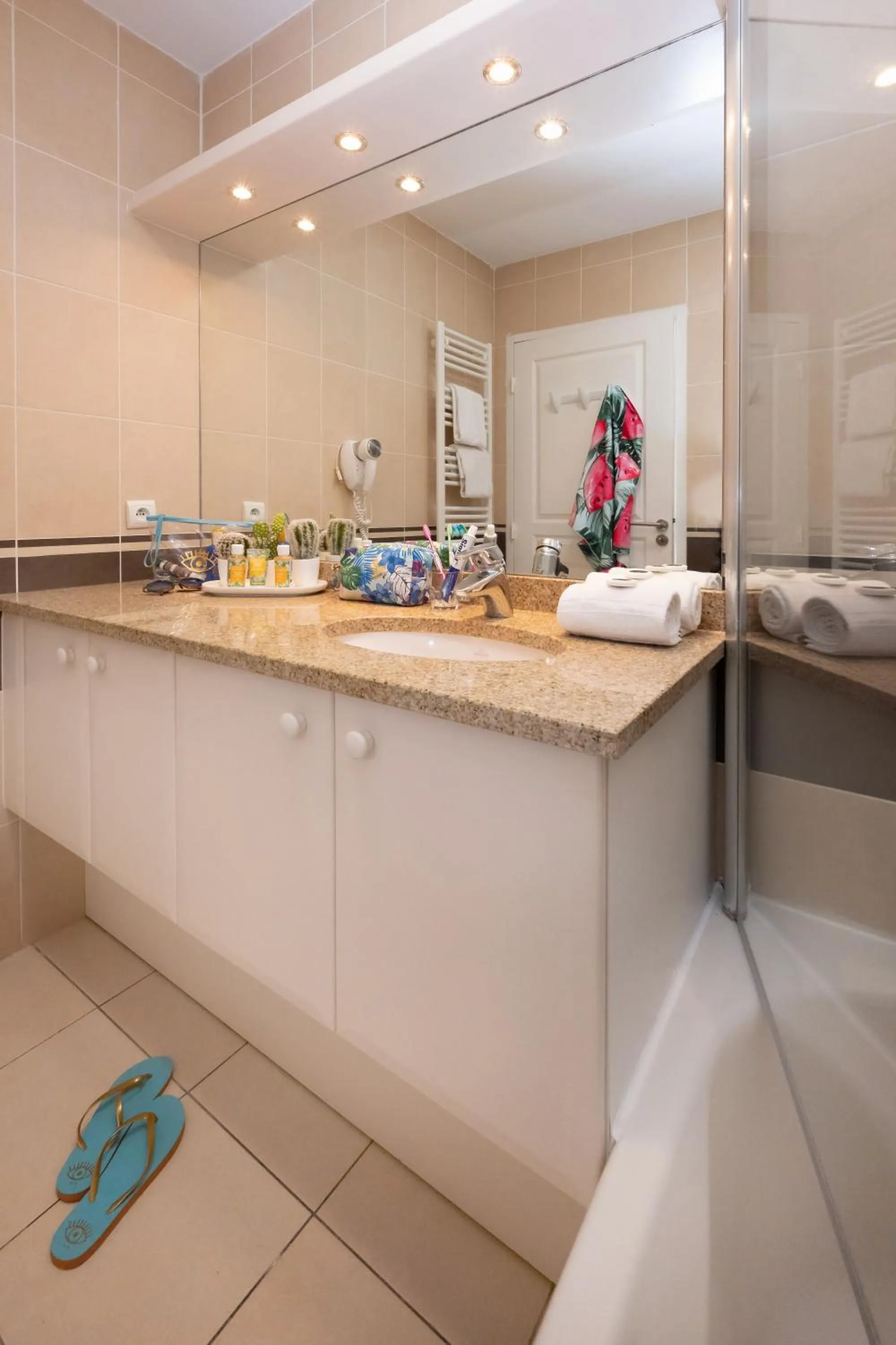 Bathroom in Nemea Appart Hotel Le Lido Cagnes sur Mer