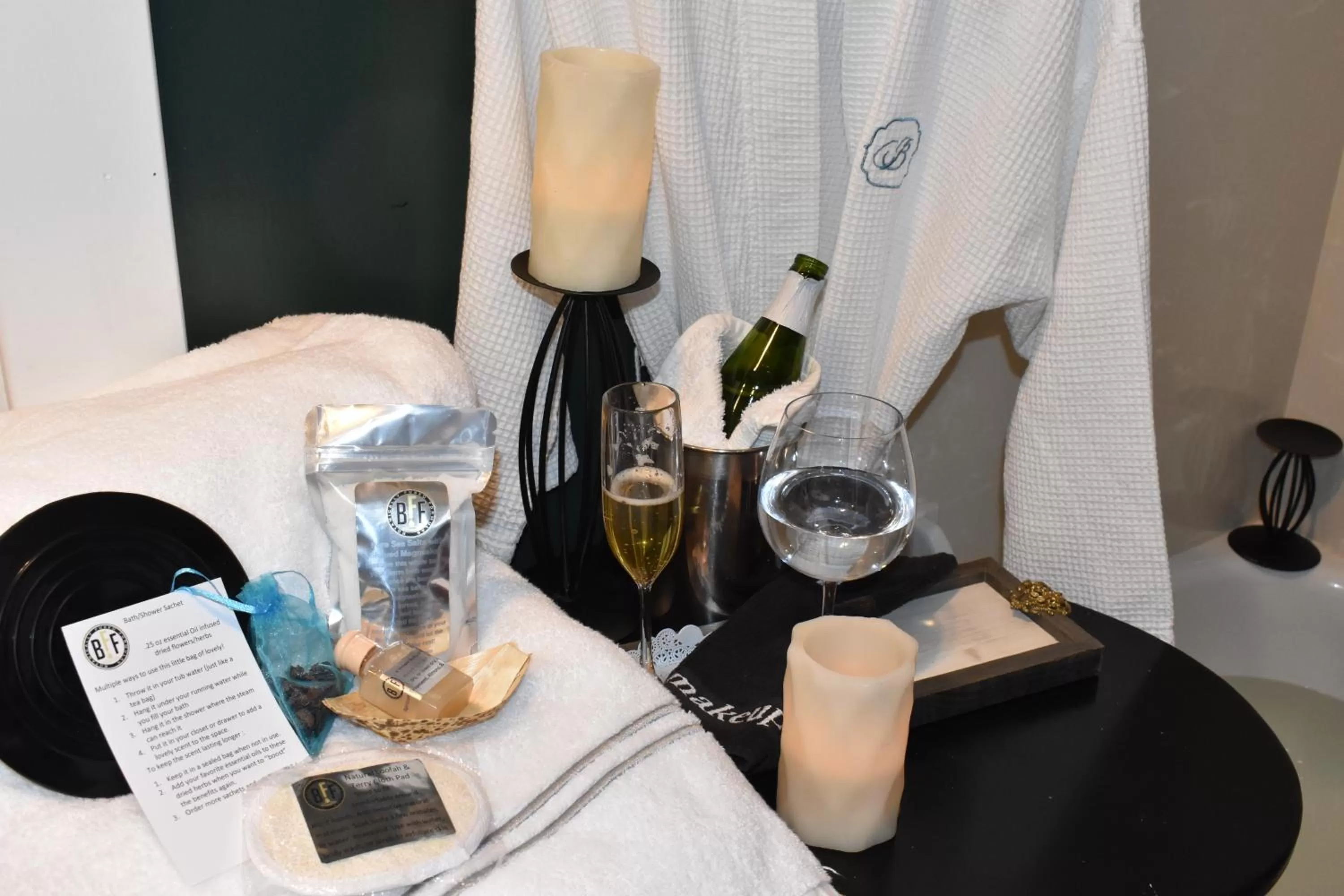 Bathroom in Bayberry Inn B&B and Oregon Wellness Retreat