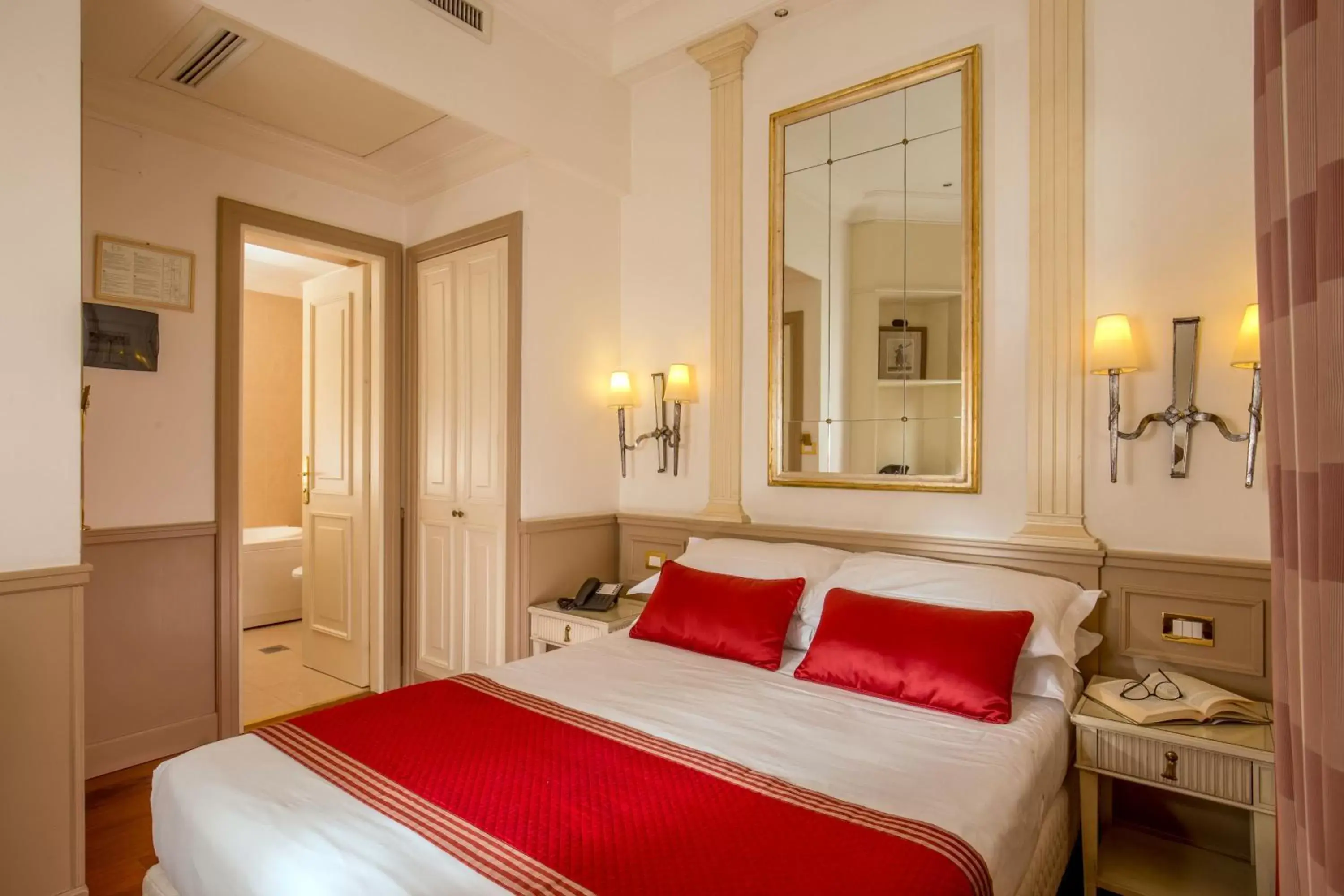 Bed in Hotel Villa Glori