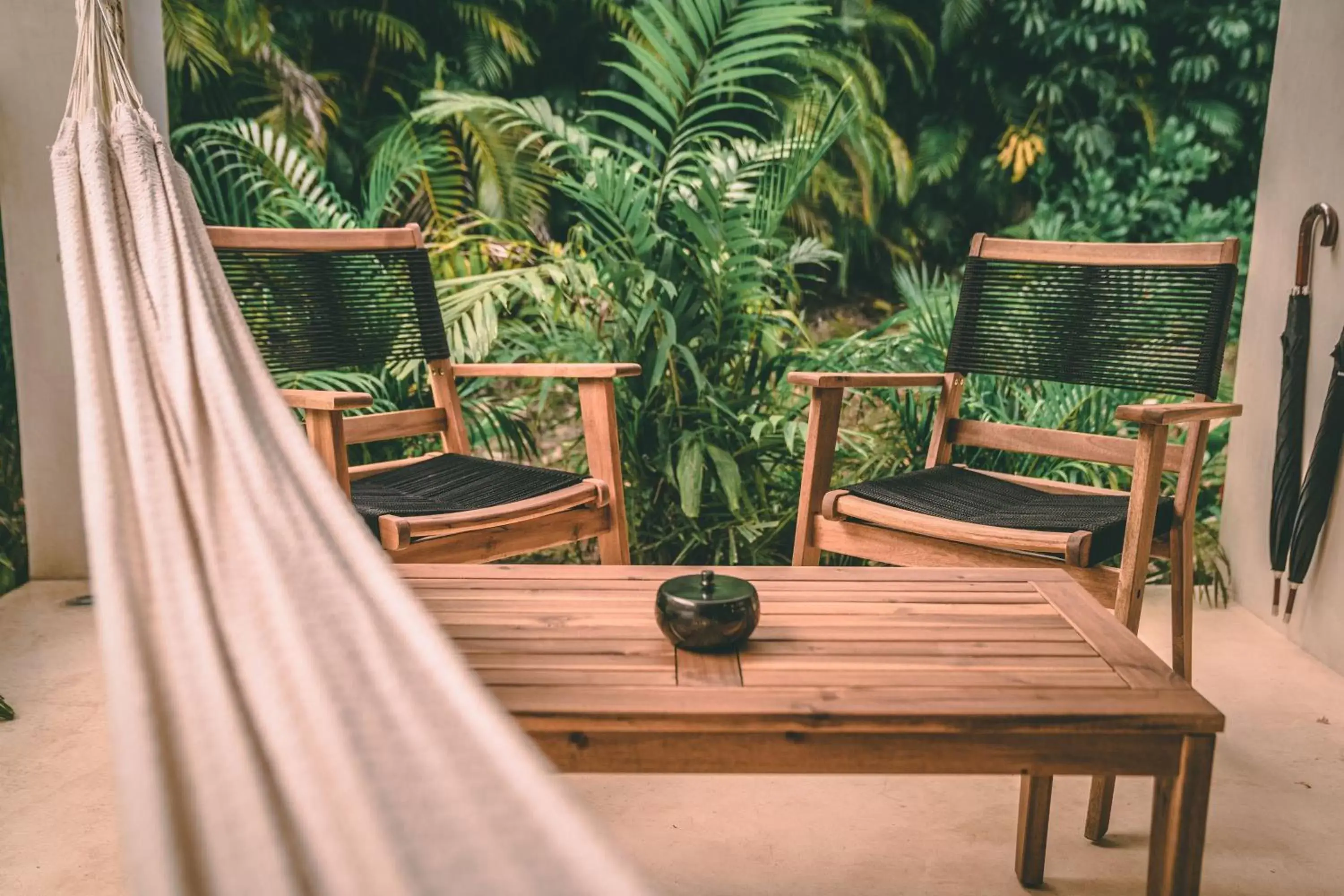 Seating area in Destino Mío by AKEN Soul