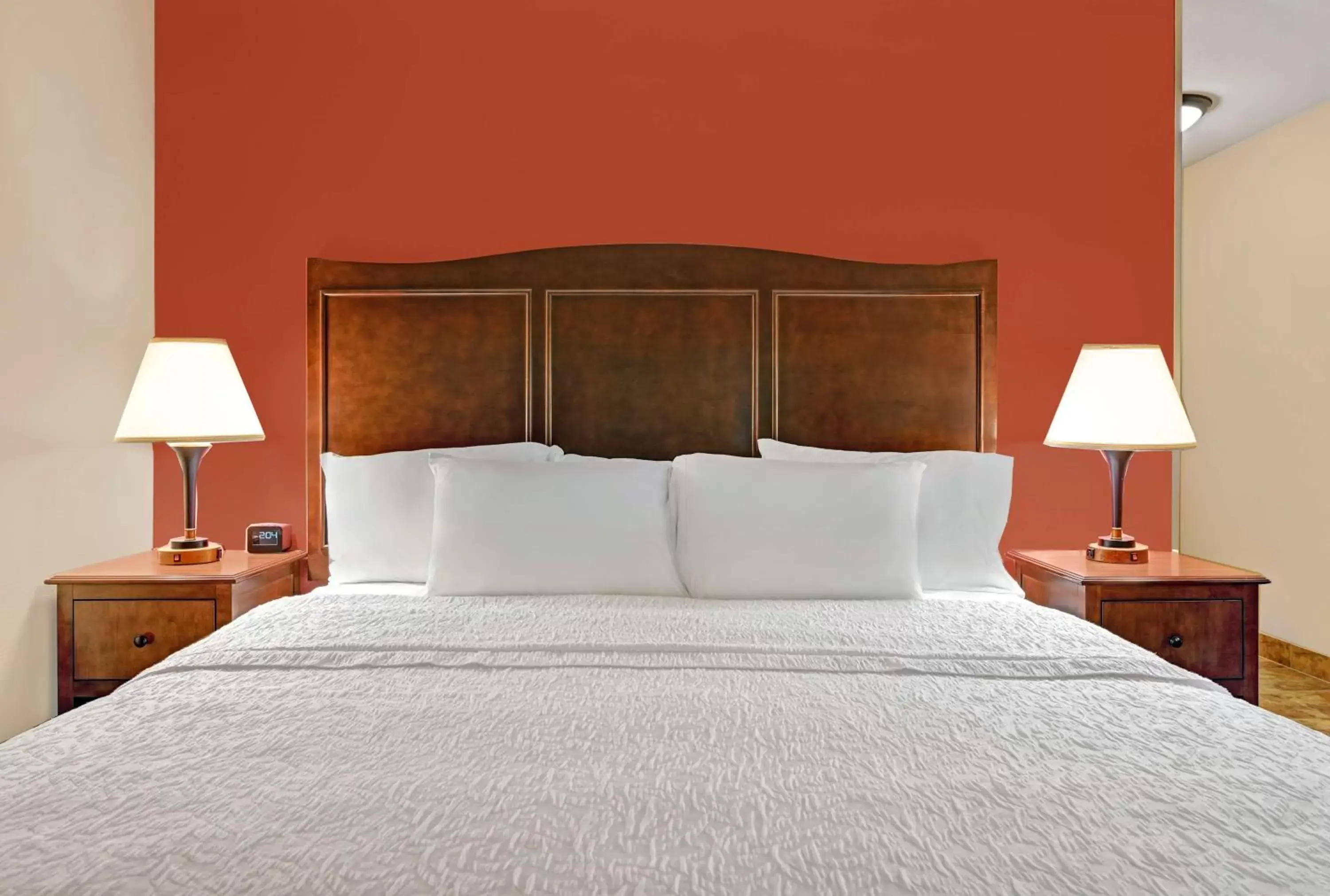 Bed in Hampton Inn Lordsburg