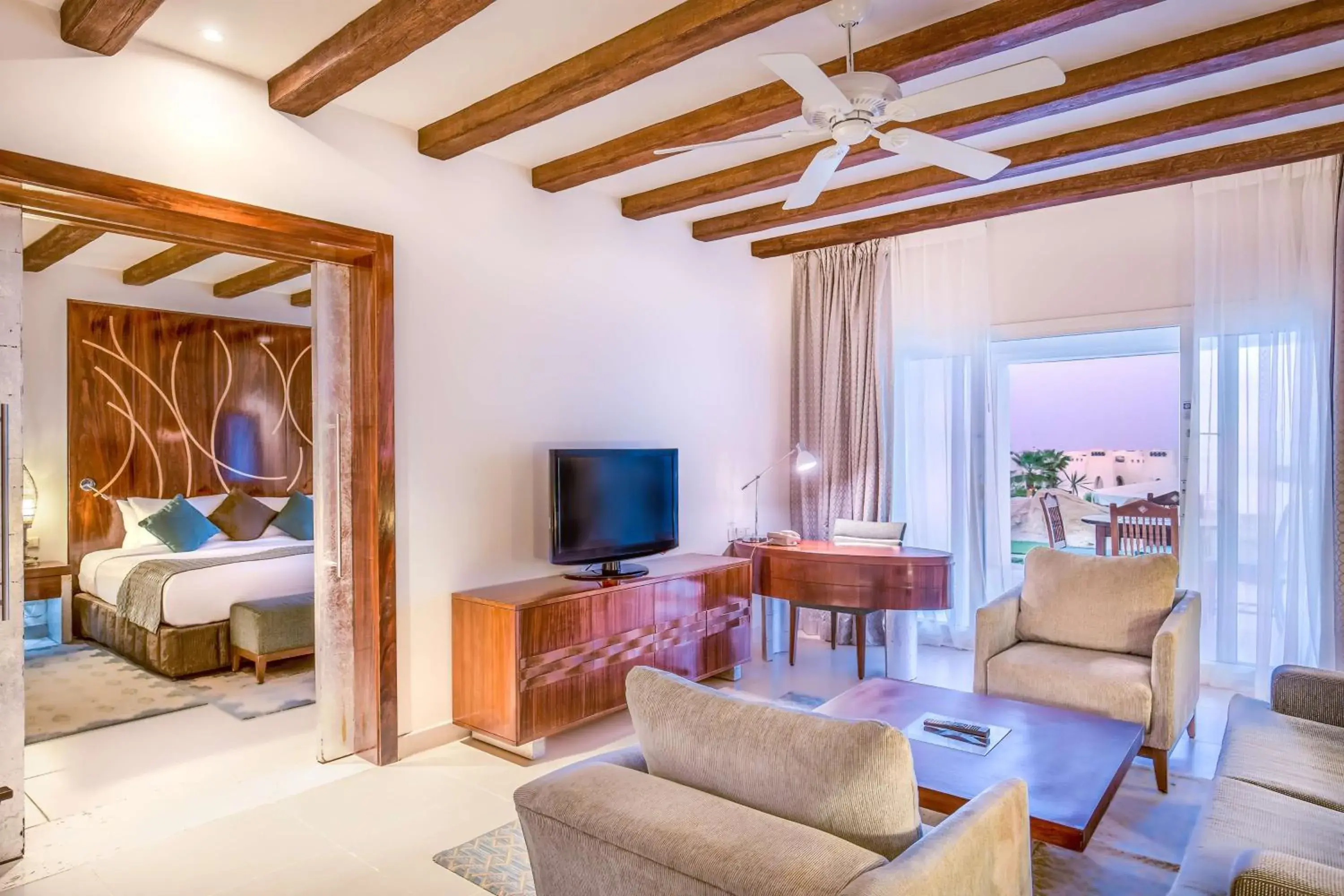 Bedroom, Seating Area in Hilton Marsa Alam Nubian Resort