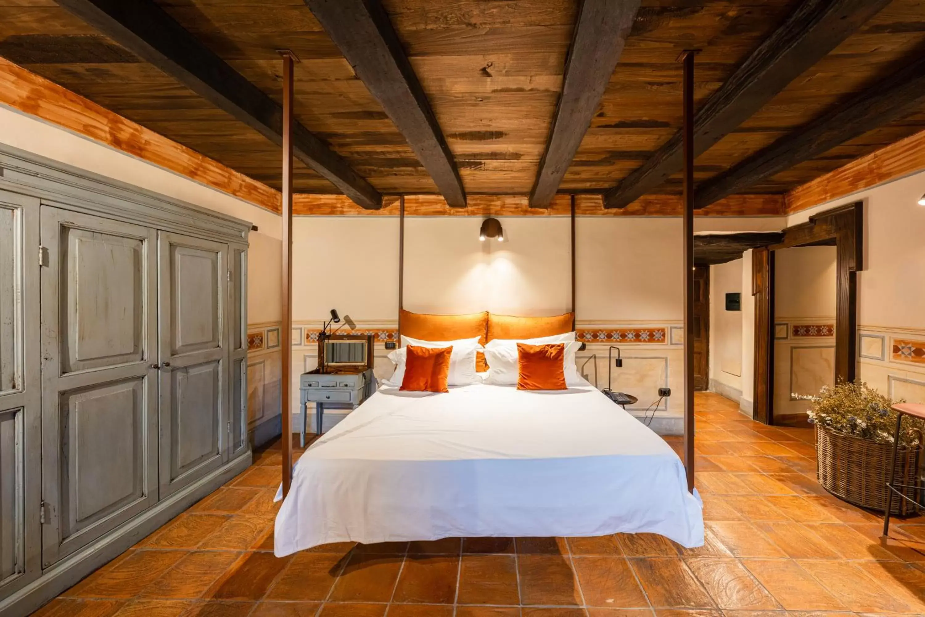 Bed in Castello di Limatola