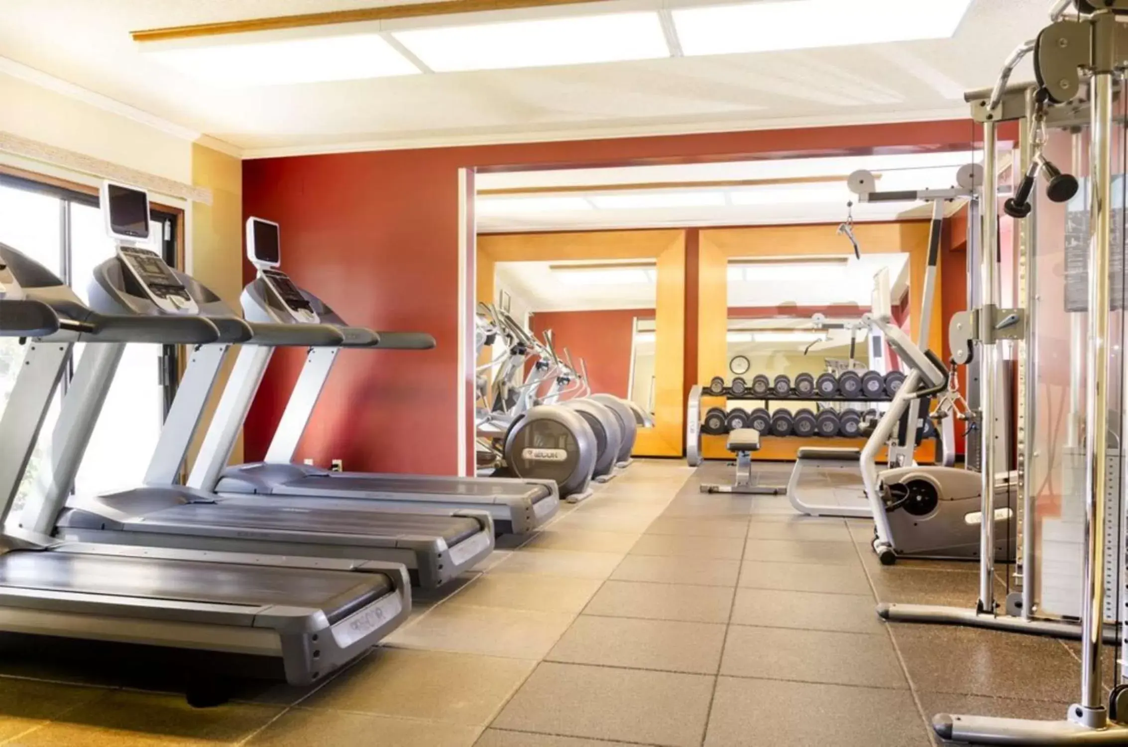 Fitness centre/facilities, Fitness Center/Facilities in DoubleTree by Hilton Ontario Airport