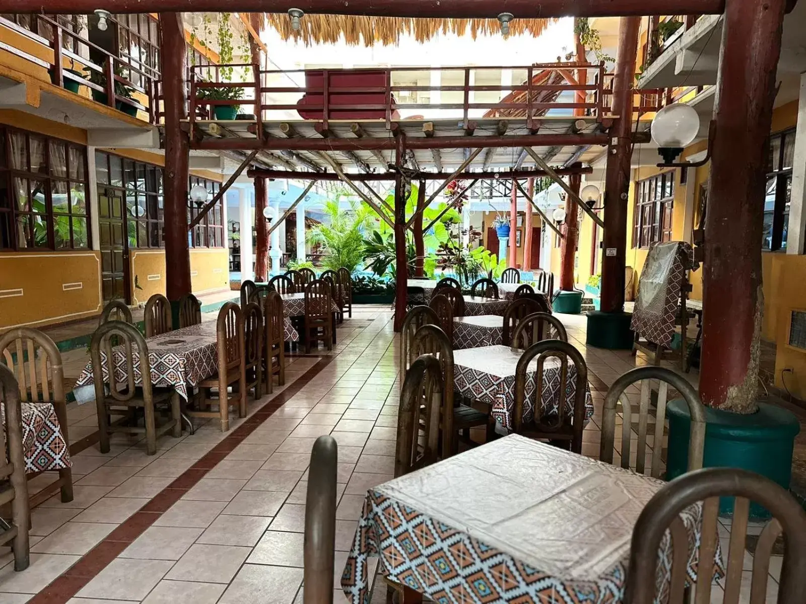 Restaurant/Places to Eat in Hotel Bello Sol Caribe