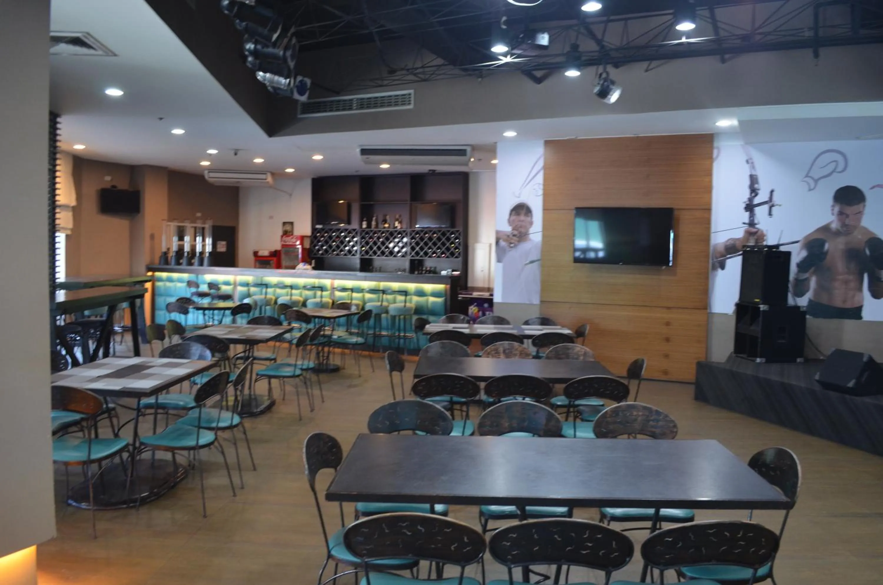 El Cielito Inn - Sta. Rosa