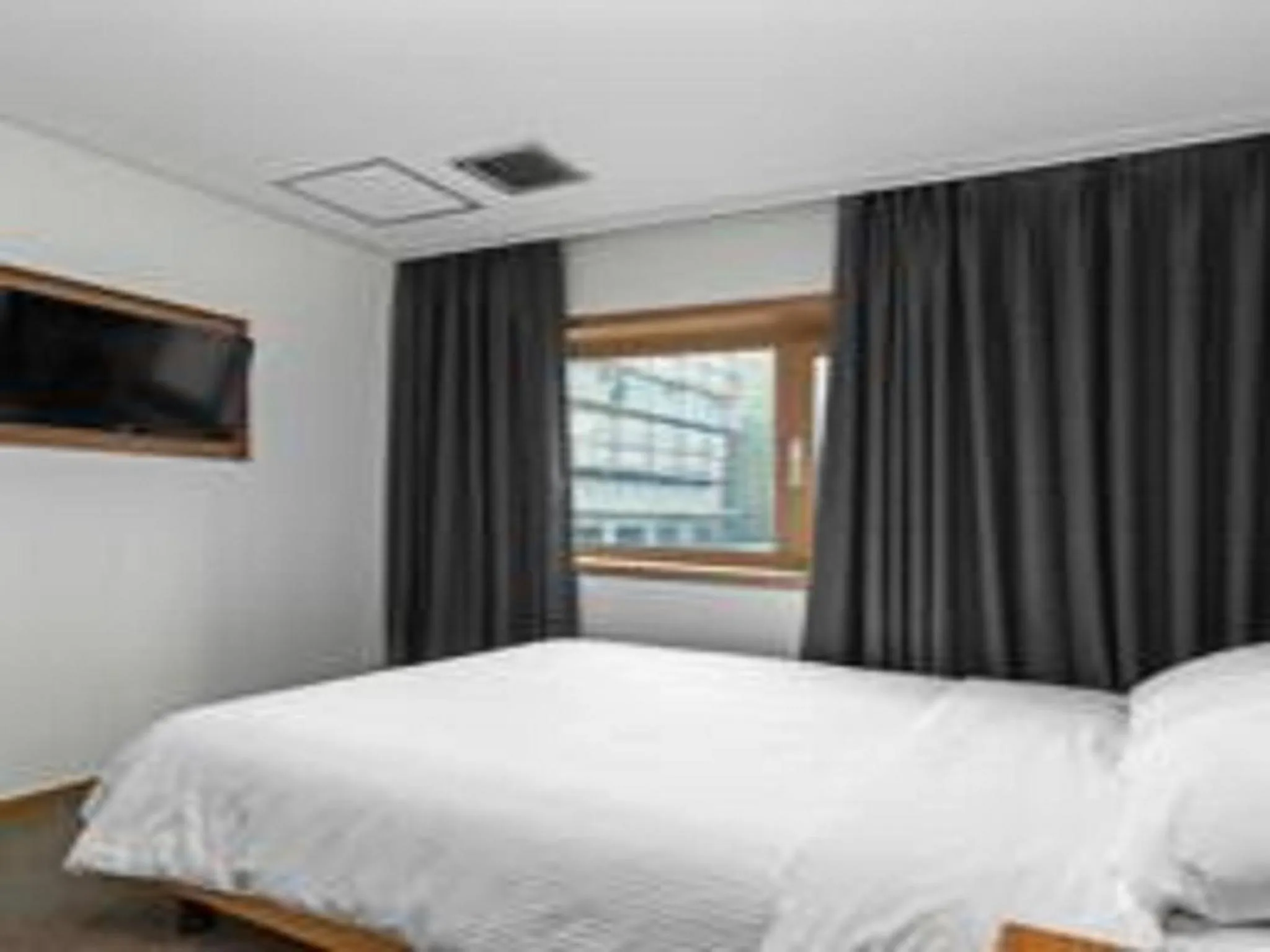 Bed in Busan Tourist Hotel