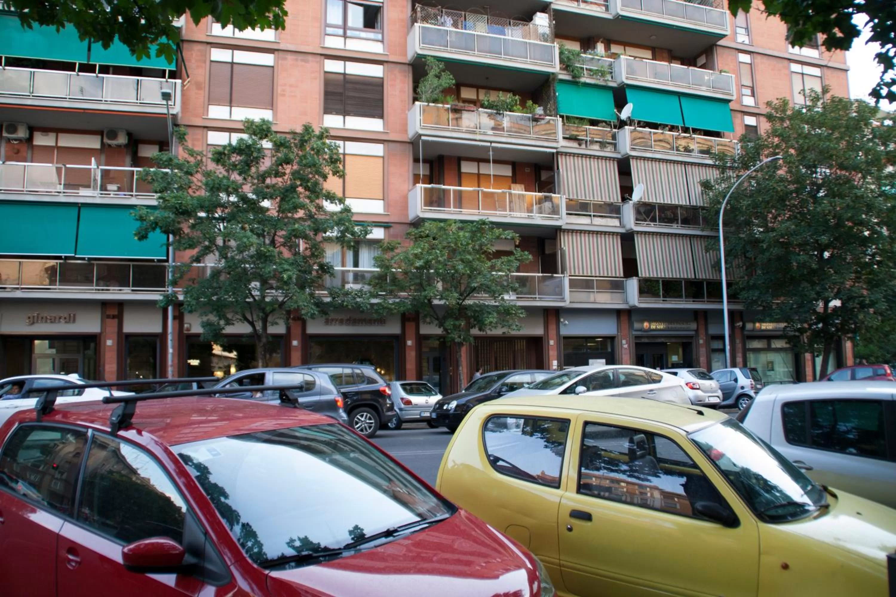 Property building in DaNoi in Trastevere