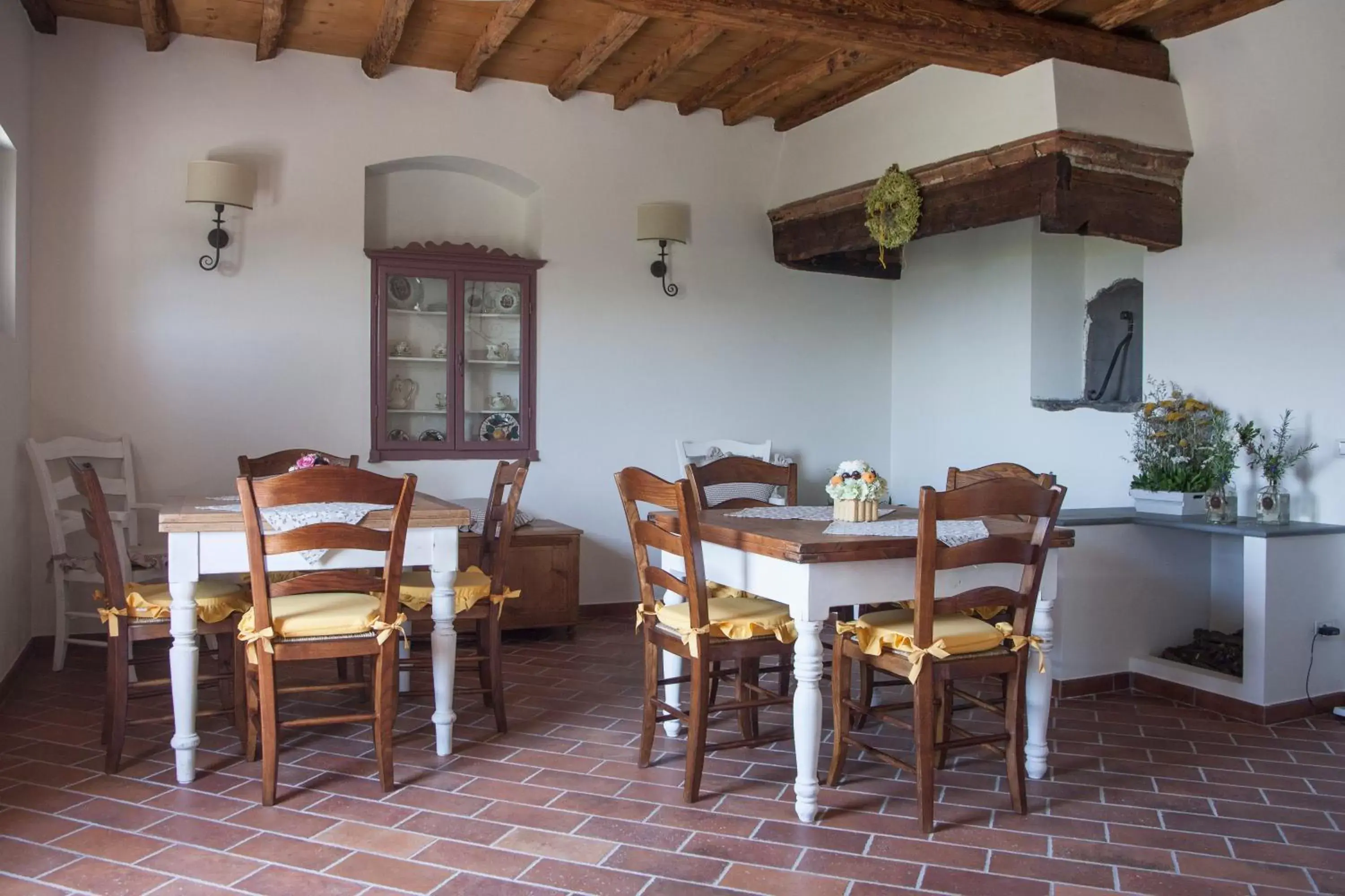 Restaurant/Places to Eat in Podere La Contessa B&B