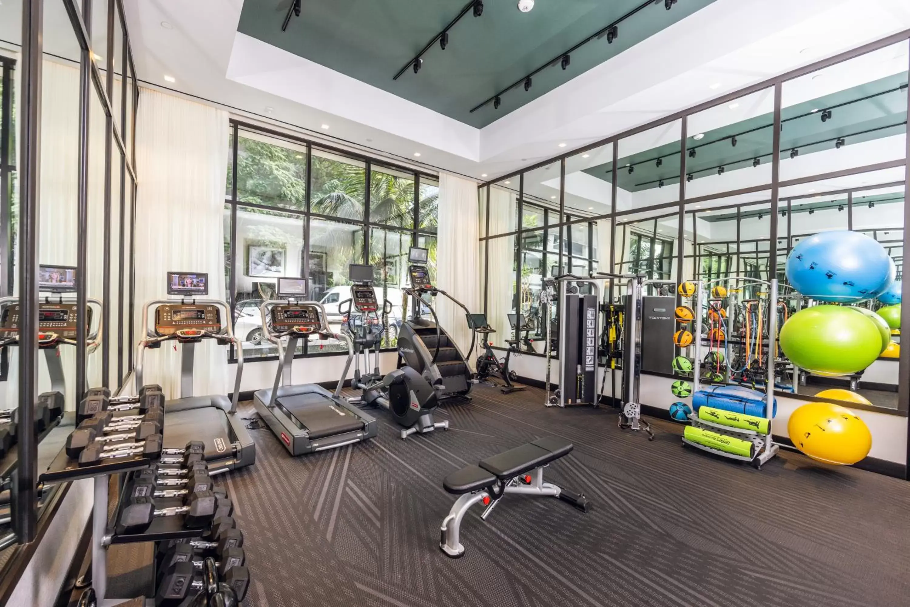 Fitness centre/facilities in The Godfrey Hotel Hollywood Fitness centre/facilities in The Godfrey Hotel Hollywood