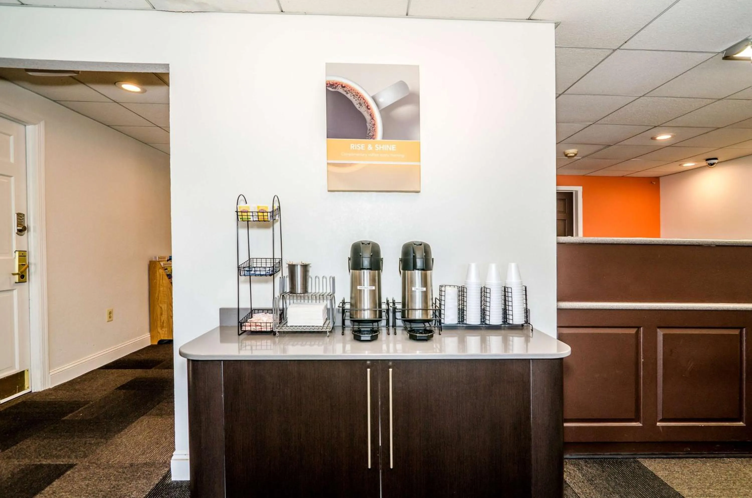 Lobby or reception in Motel 6-Newark, DE