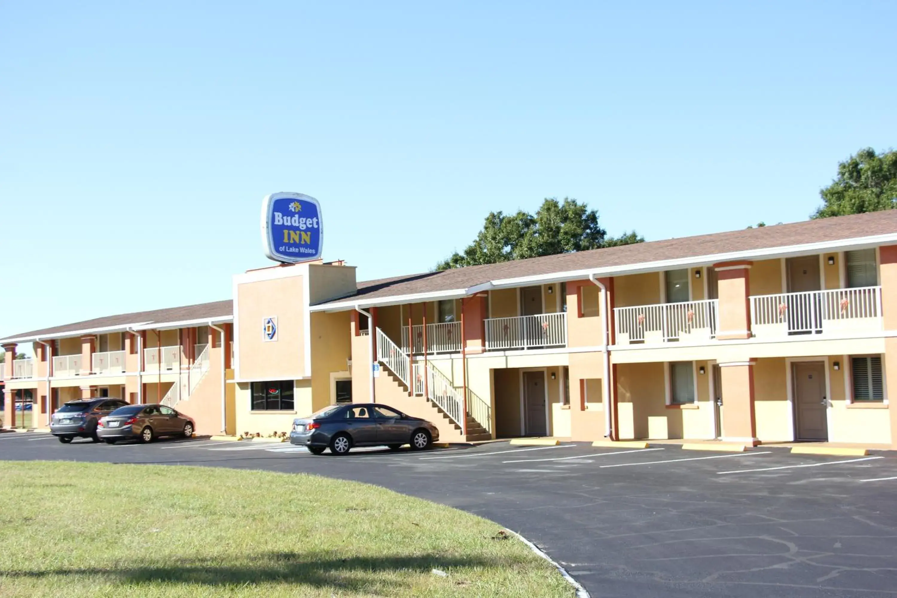 Bird's eye view, Property Building in Budget Inn Lake Wales