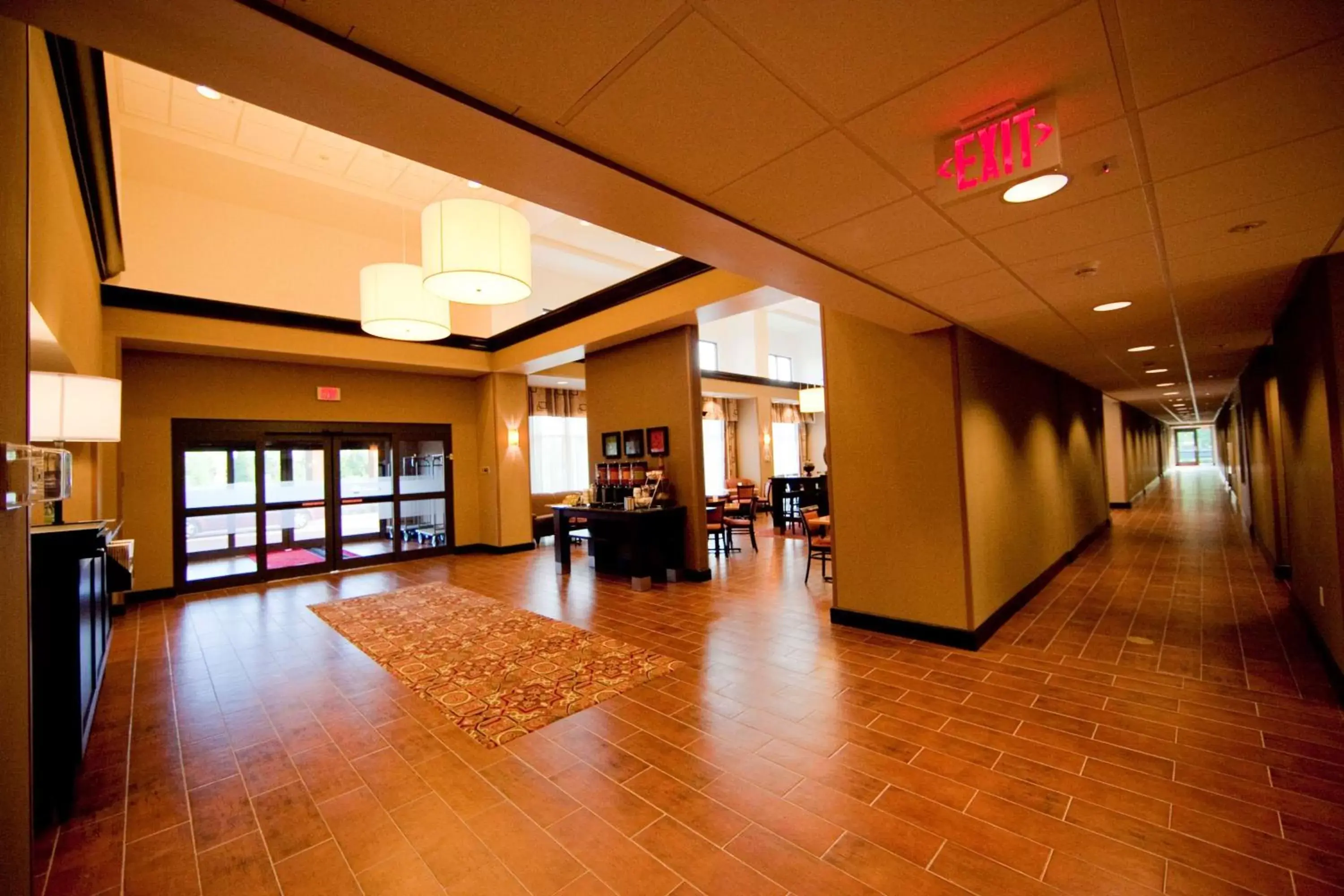 Lobby or reception, Lobby/Reception in Hampton Inn & Suites by Hilton Seattle/Kent