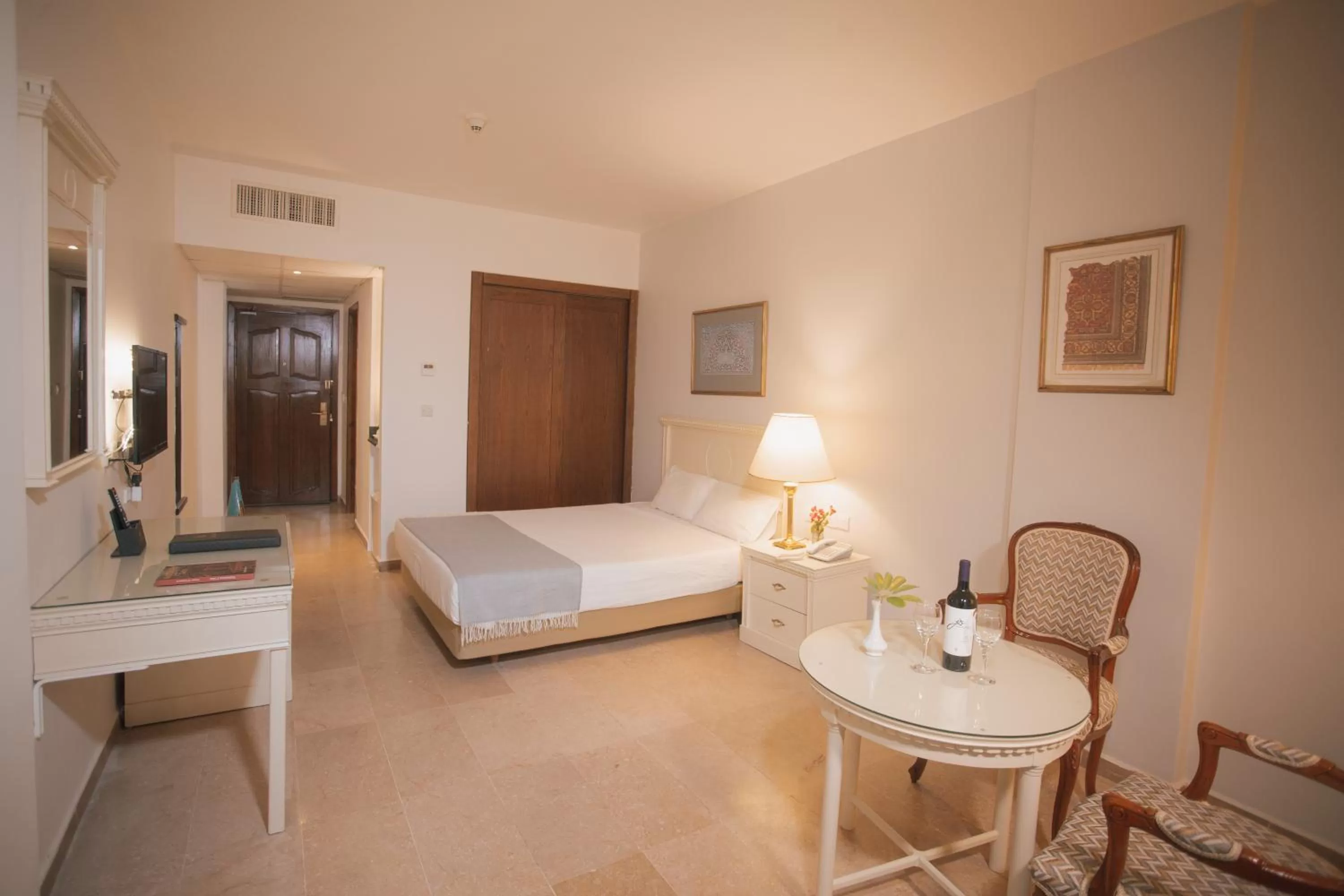 Bed in Grand Hotel Madaba