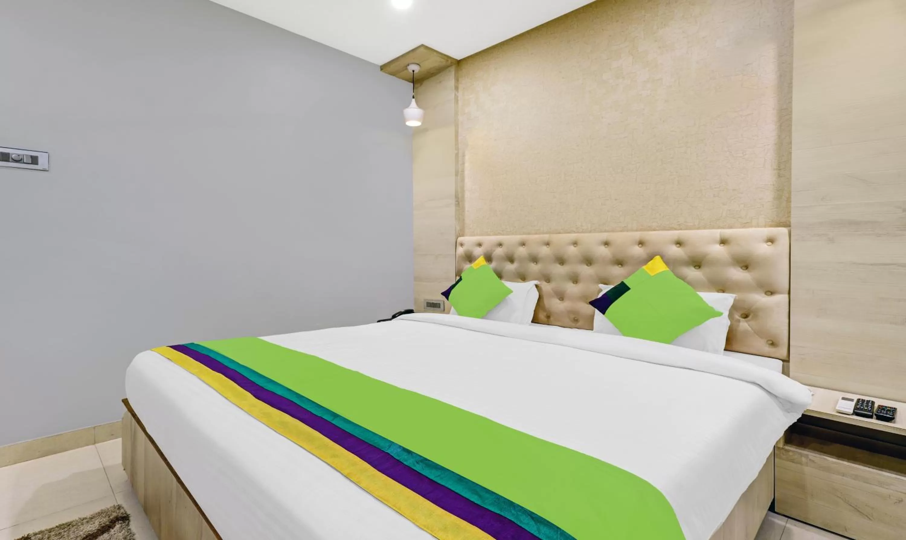 Bedroom, Bed in Treebo Spring Brook