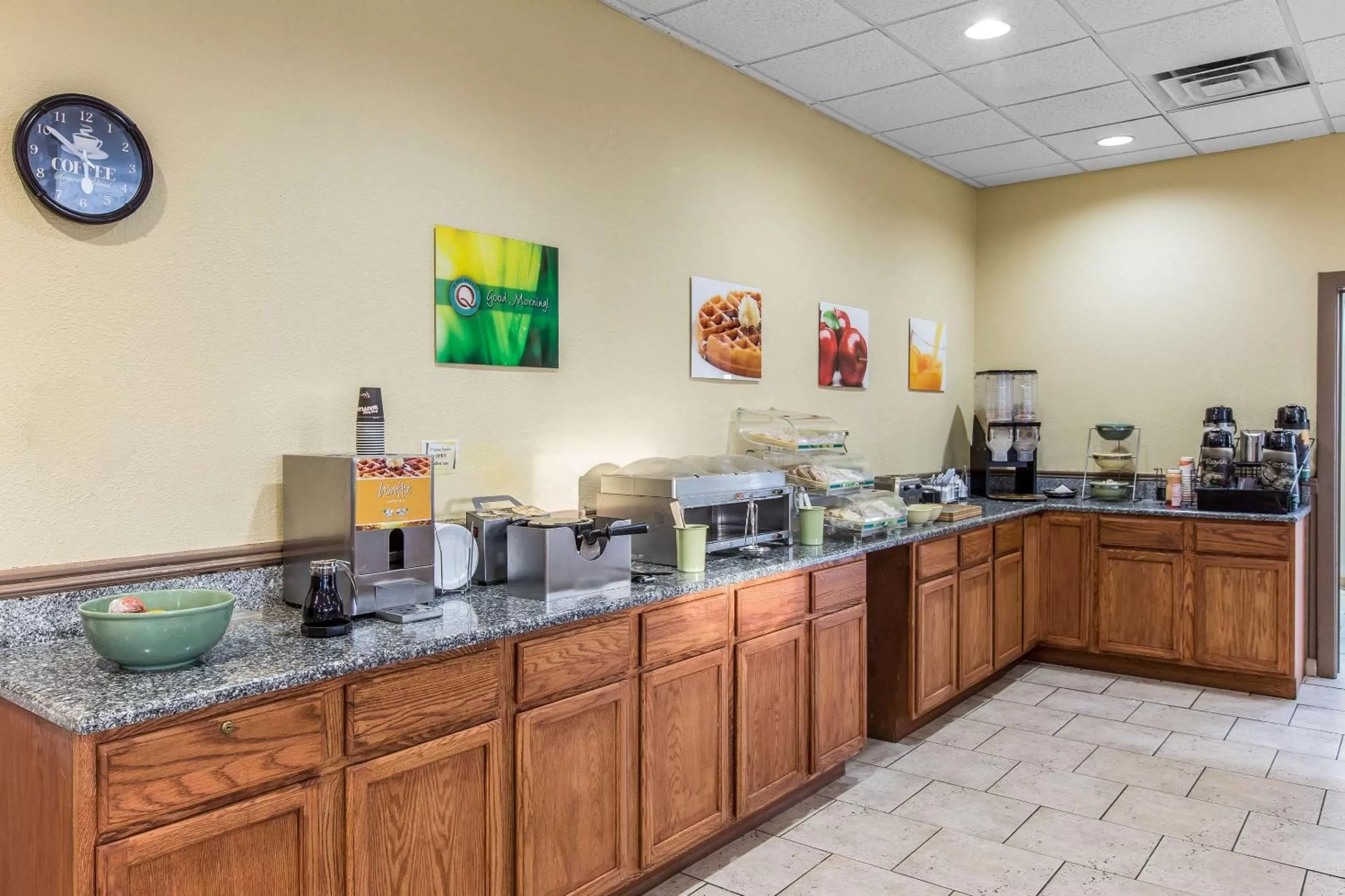 Restaurant/places to eat in Quality Inn & Suites Conference Center Thomasville